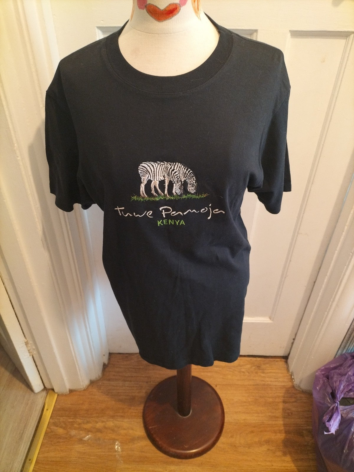 Boys Airborne Size Large Black Zebra Short Sleeved Tshirt