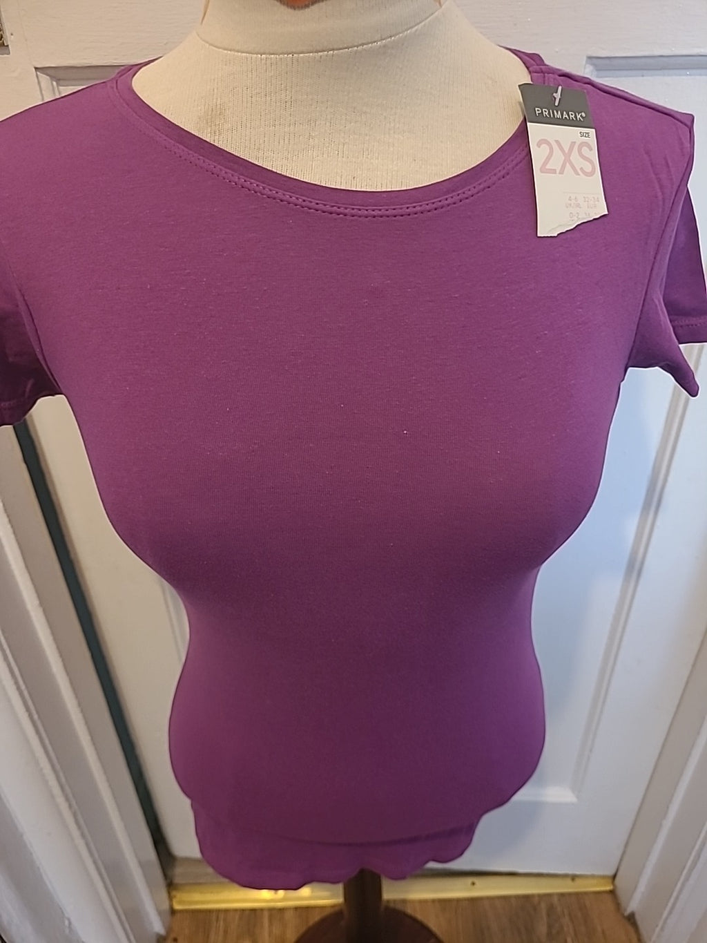 Brand New Ladies Primark Size 2XS Purple Stretch Crew Tshirt