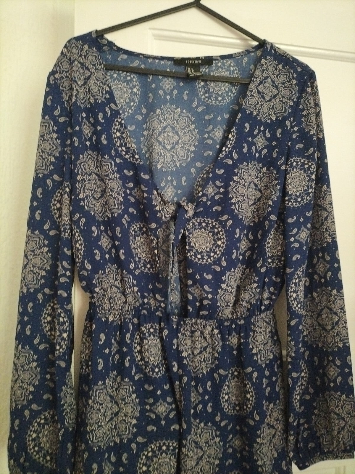 Ladies Forever21 Size Small Navy Long Sleeve Playsuit