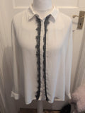 Dorothy Perkins 18 Ivory And Black Long Sleeved Buttoned Blouse