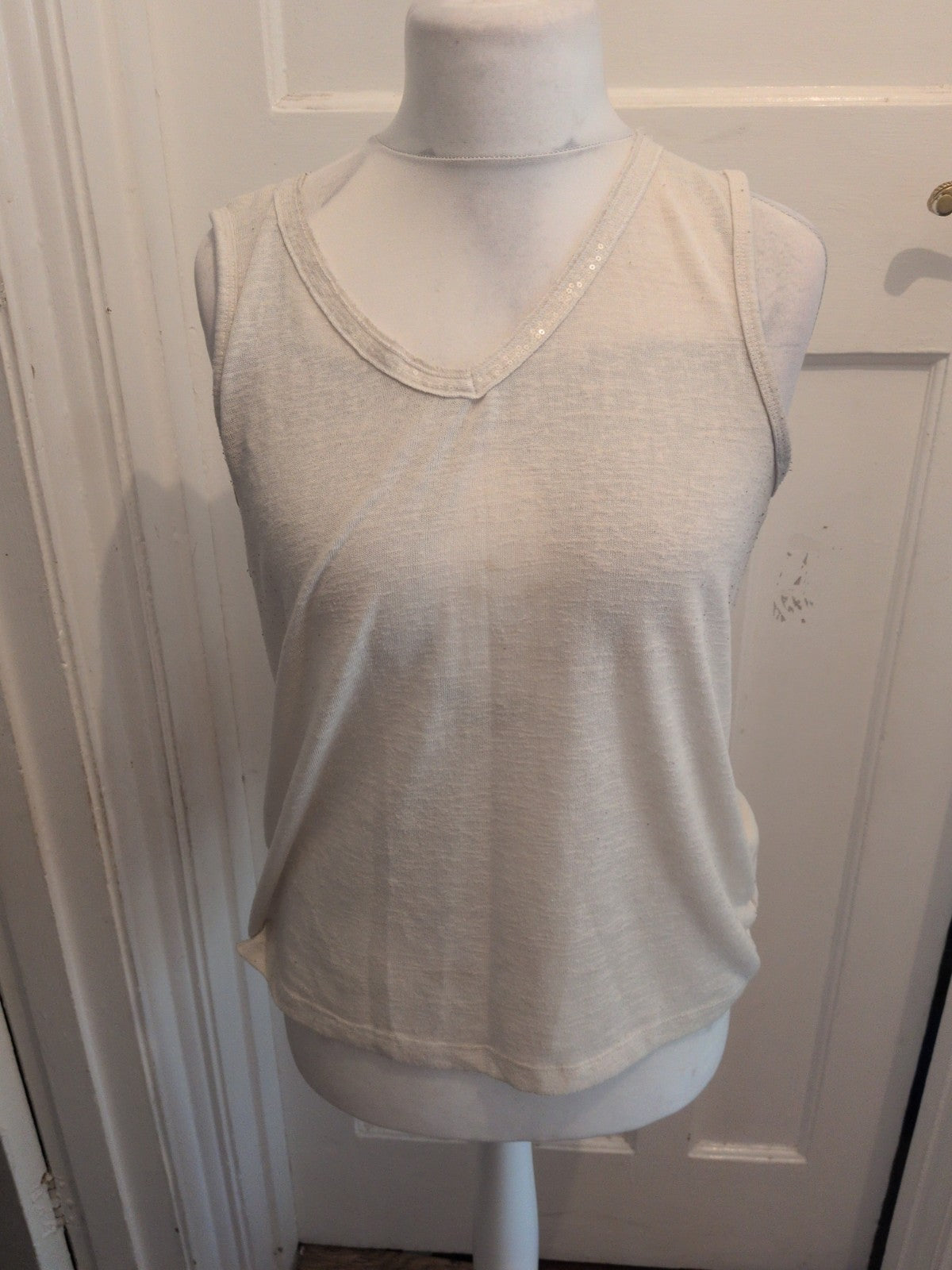Next 14 Ivory Sleeveless Sequin V Neck Blouse