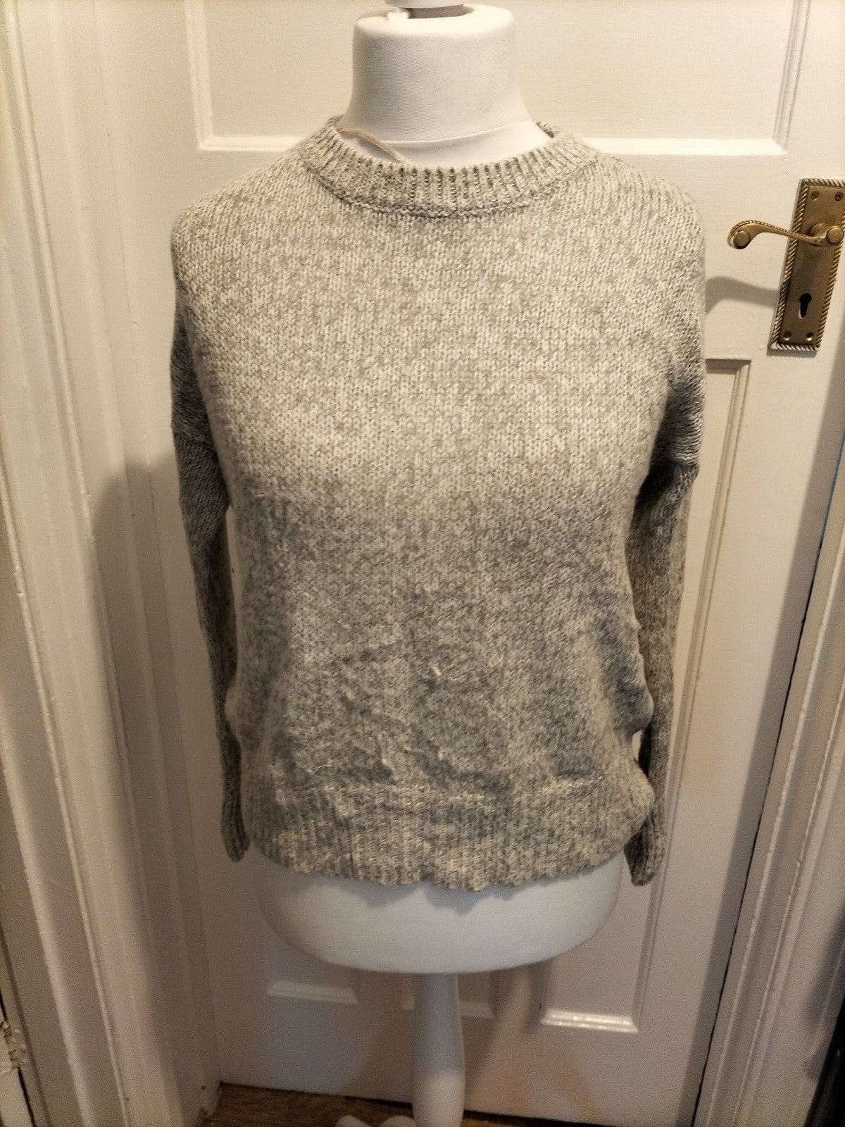 Ladies New Look Size Small Grey Ribbed Pullover Jumper