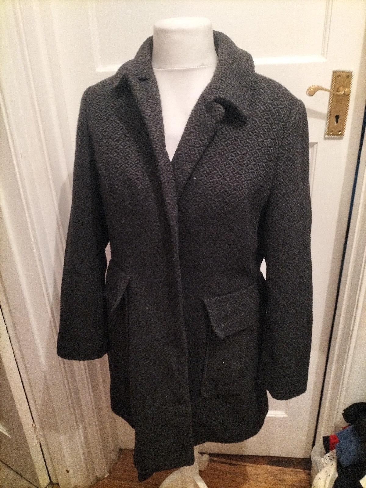 Tu 16 Black Grey Collared Jacket Lined