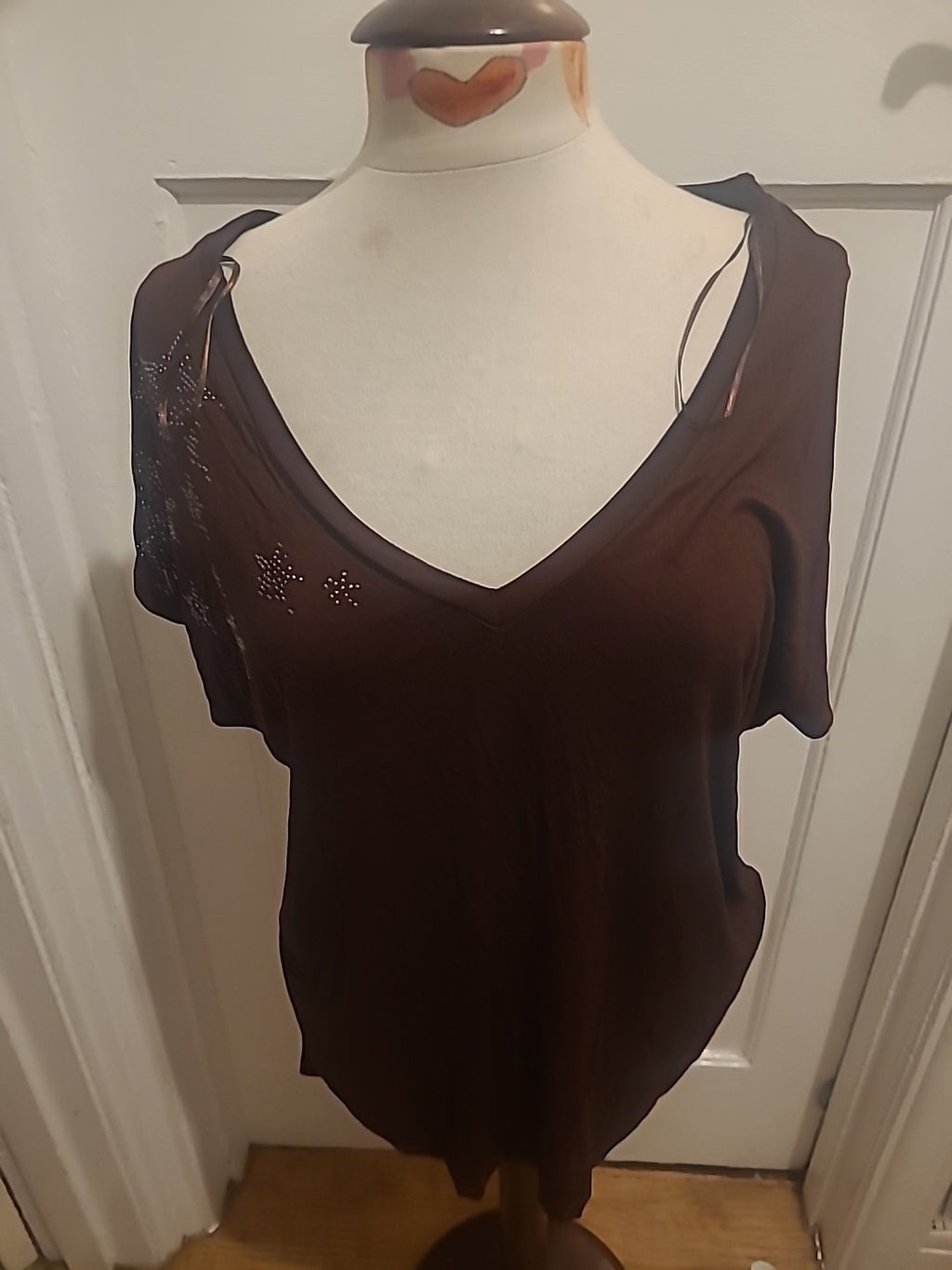 Ladies Next Size 18 Brown Star Detail V Neck Short Sleeve Blouse
