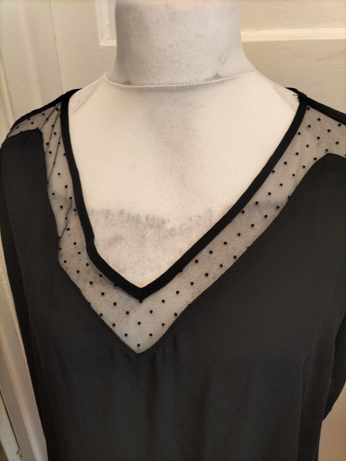 Shein 3XL Black Short Sleeve Lightweight Blouse Mesh Neck Hem