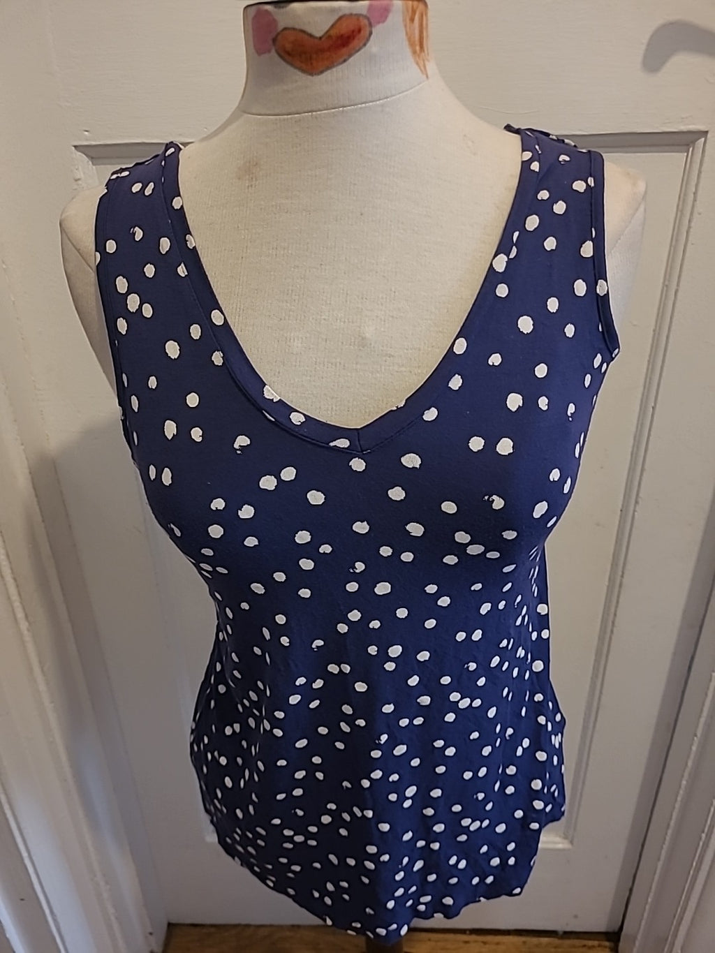 Ladies Tu Size 8 Navy White Spotted Sleeveless Blouse