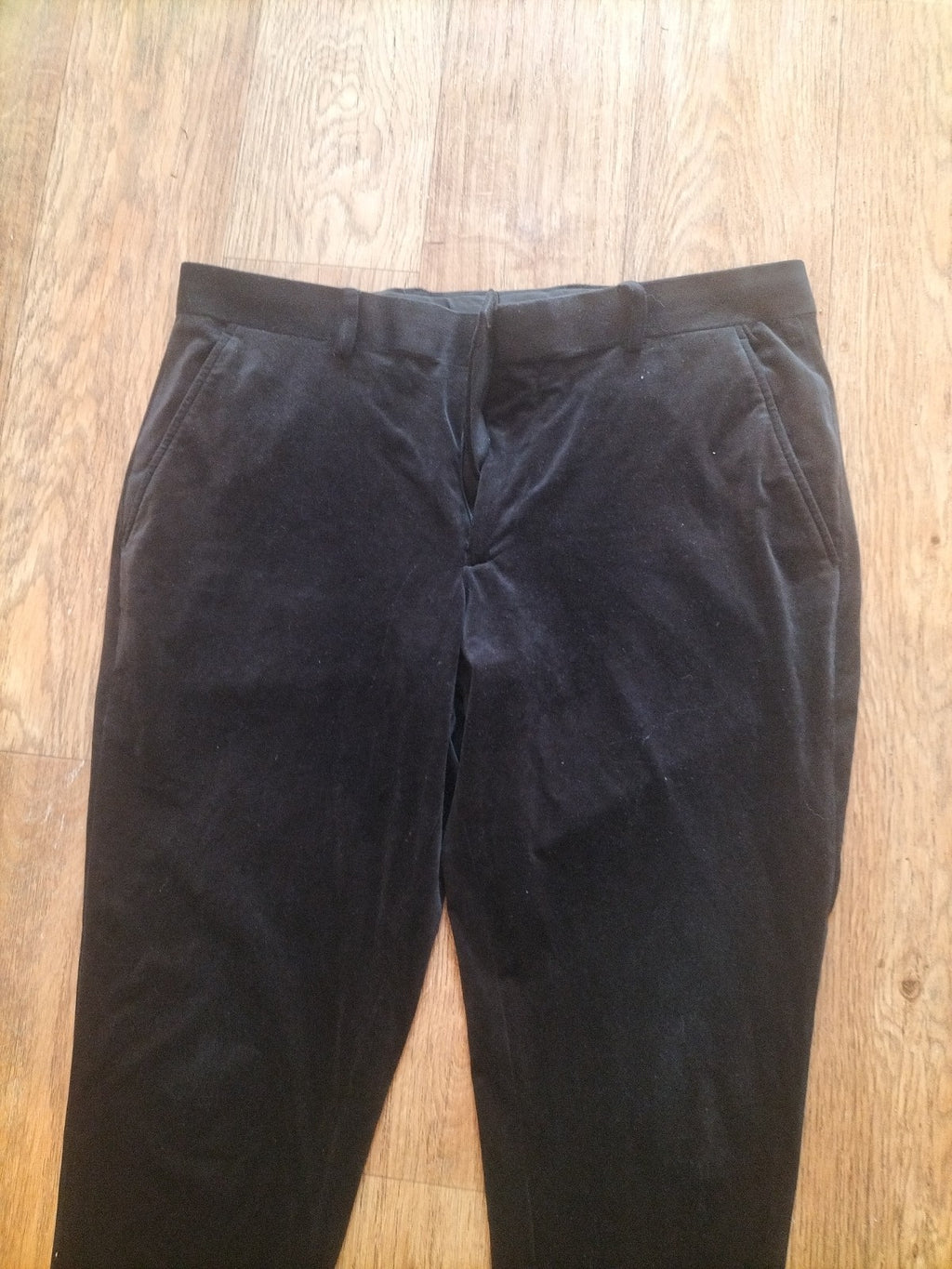 Ladies Asos Size 33" Black Trouserd