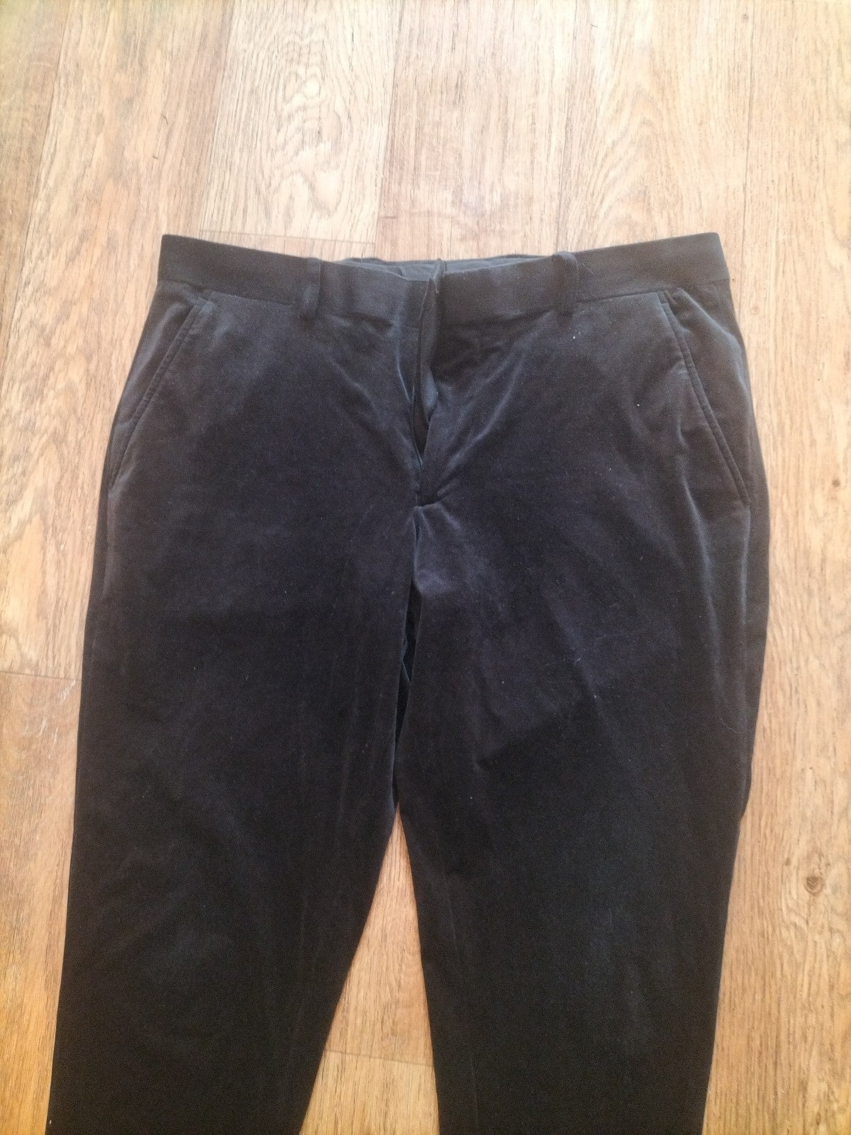Ladies Asos Size 33" Black Trouserd