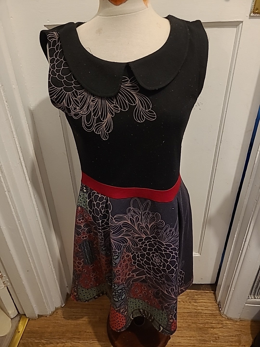 Ladies Smash Size Large Multicoloured Dress(Heavy Bobbling)