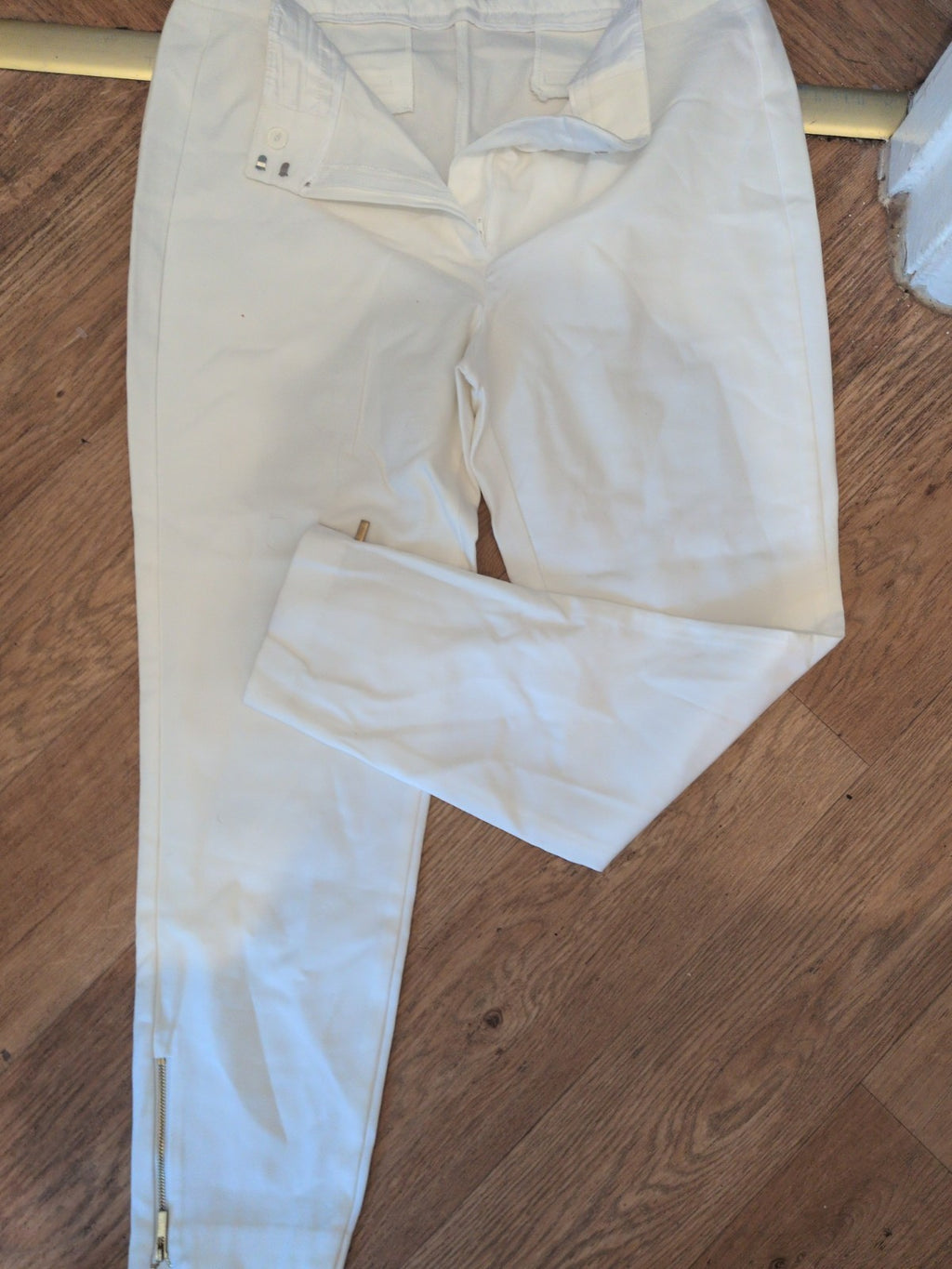 F&F 16 White Smart Trousers
