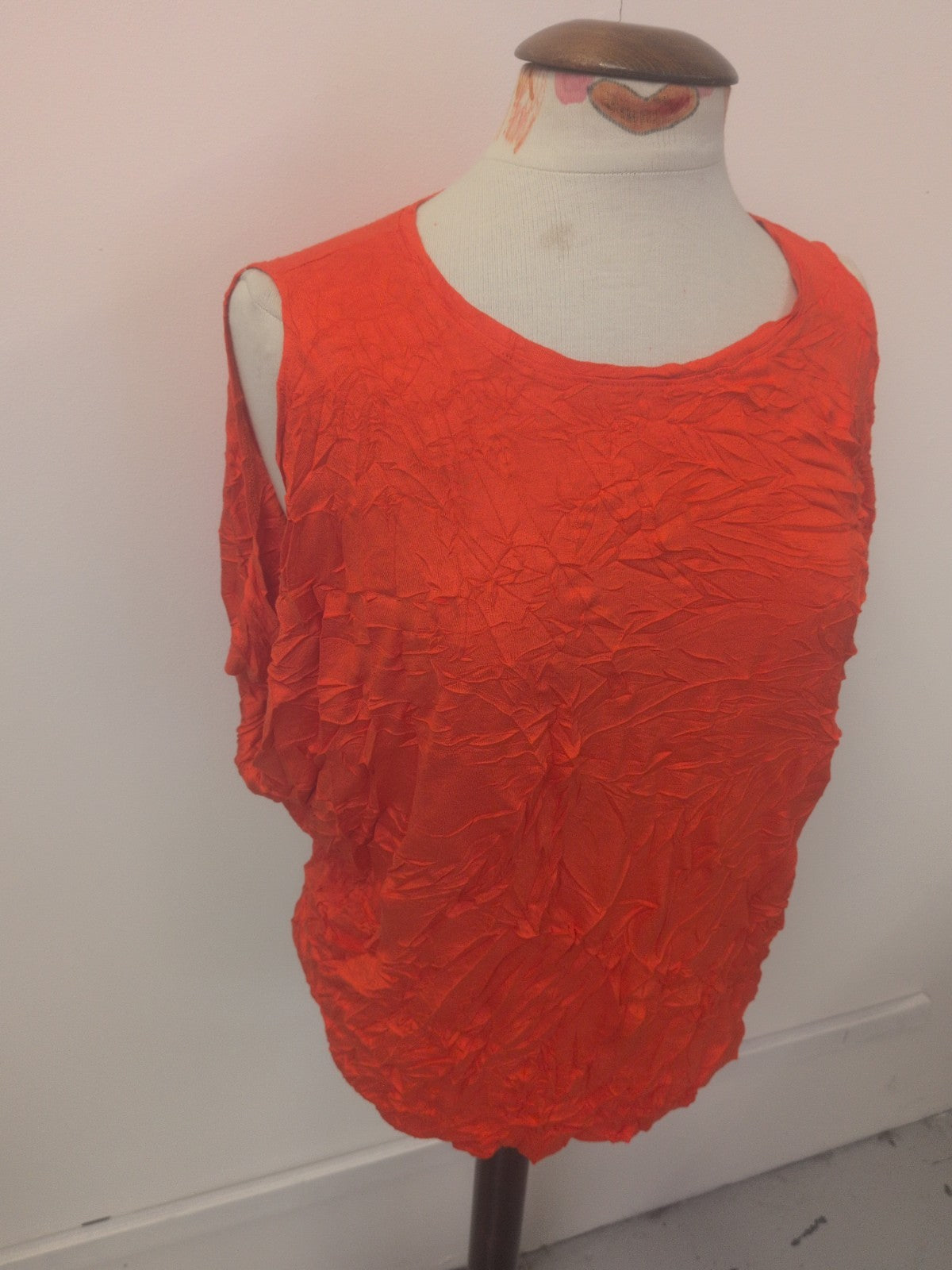 Ladies New Look Size 10 Bright Orange Open Shoulder Shirt Sleeve T-shirt