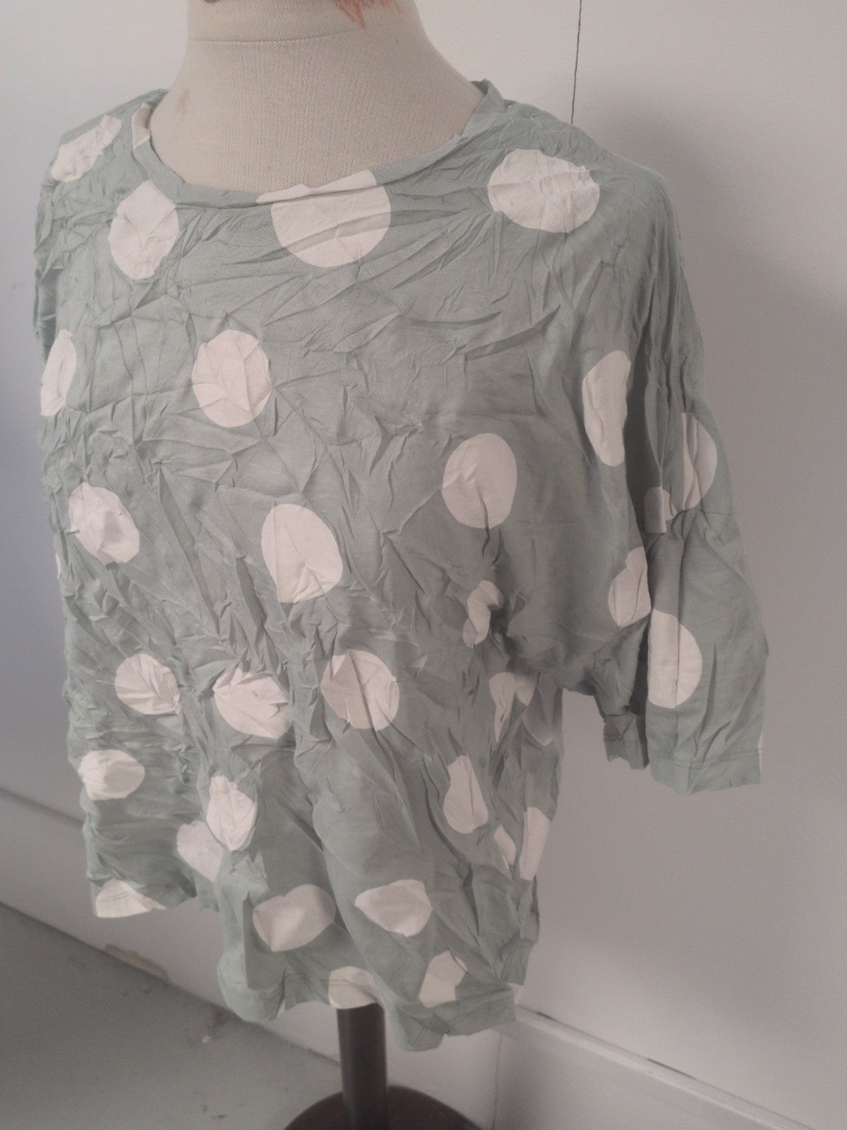 Ladies George Size 20-22 Pale Green Spot Pyjama Top