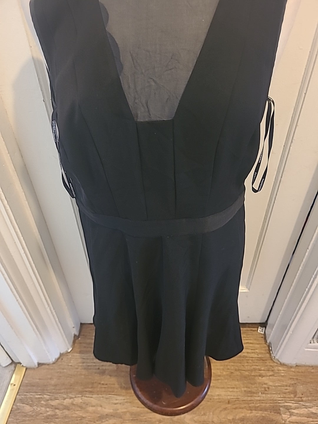 Ladies Warehouse Size 14 Black Sleeveless Flared Dress