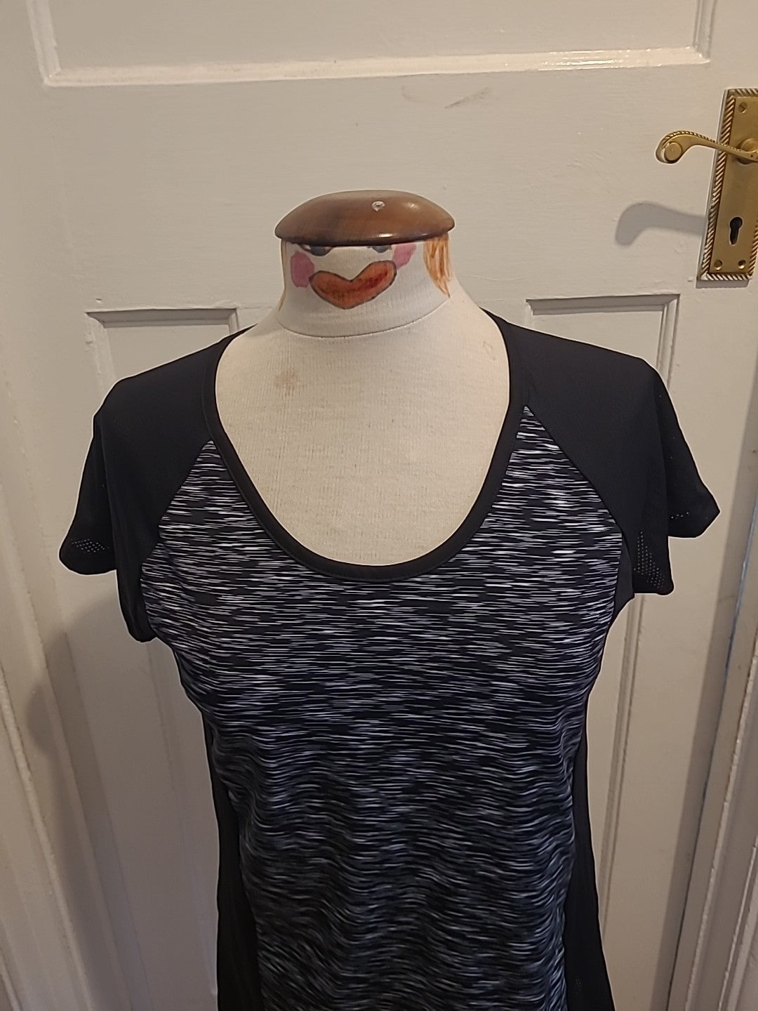 Ladies Peacocks Active Size 14 Grey Fleck Tshirt