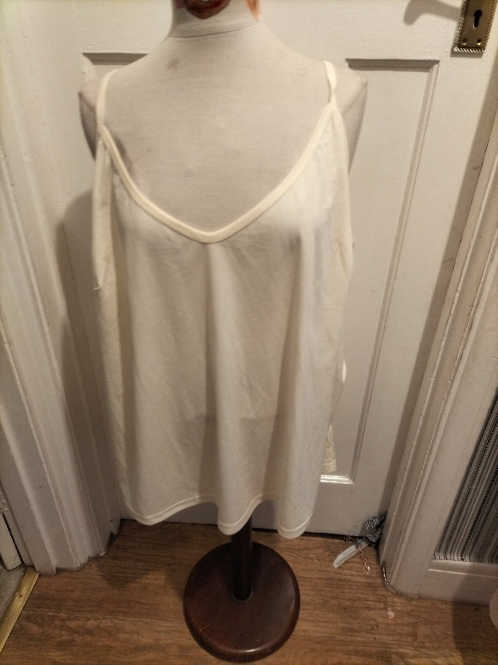 Ladies Joe Browns Size 32 Cream Sleeveless Blouse