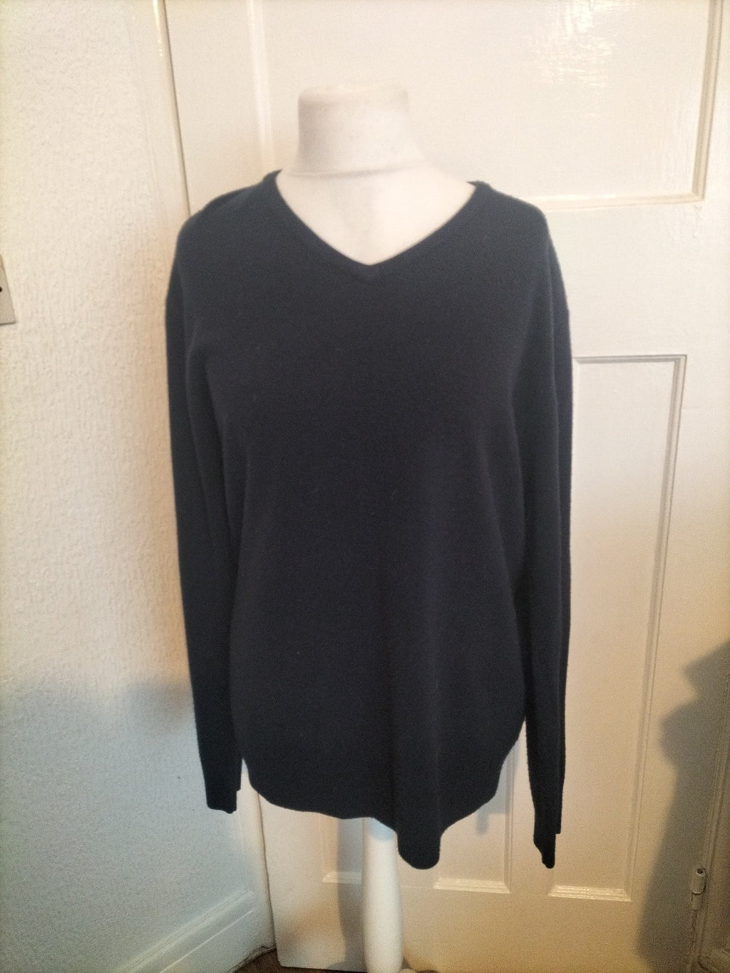 Mens Peacocks Size 2XL Navy V Neck Jumper Pullover