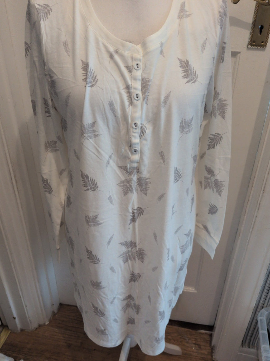 John Lewis 16 White And Grey Leaf Long Sleeve Pyjama Nighty