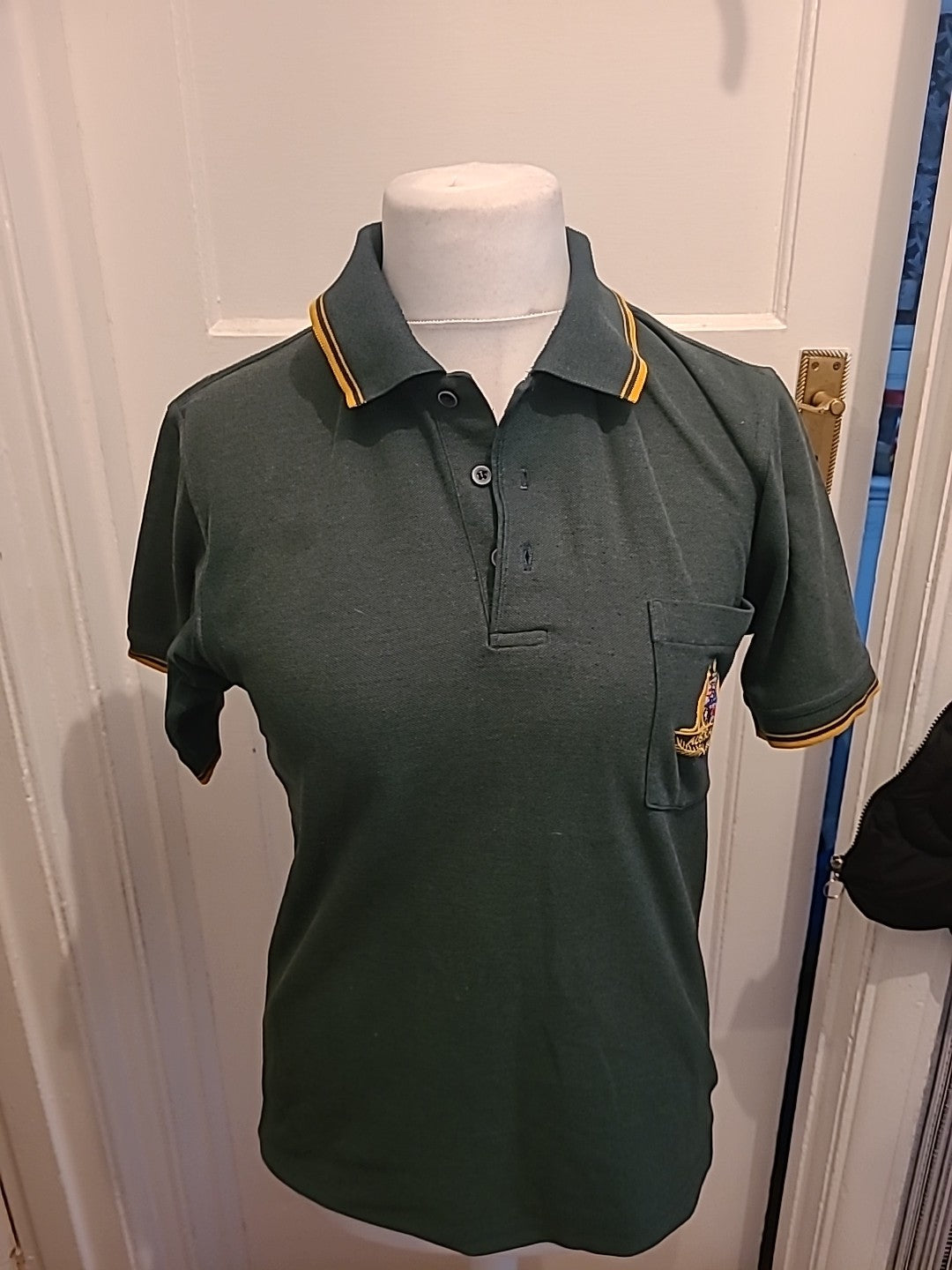 Mens Size Large Green "Australia" Short Sleeved Polo