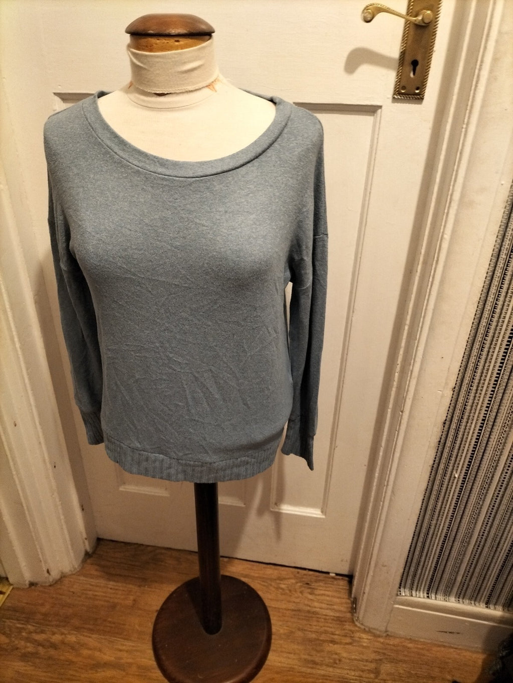 Ladies Lounge Edit Size 8 Blue Long Sleeved Blouse