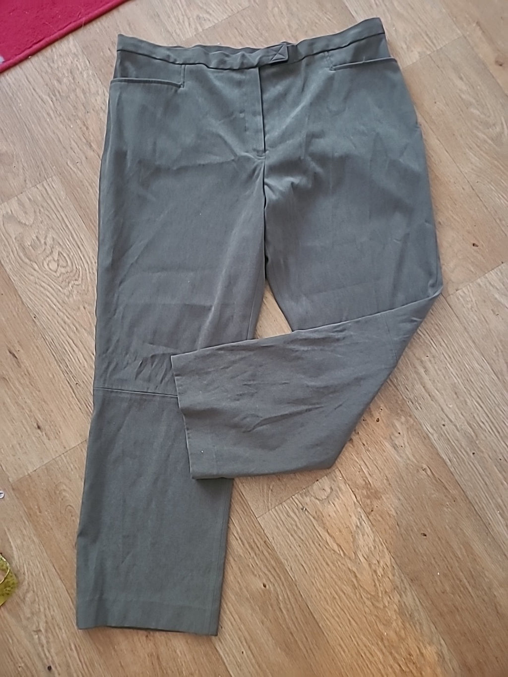 Ladies Anna Morelle Size 20 Grey Trousers