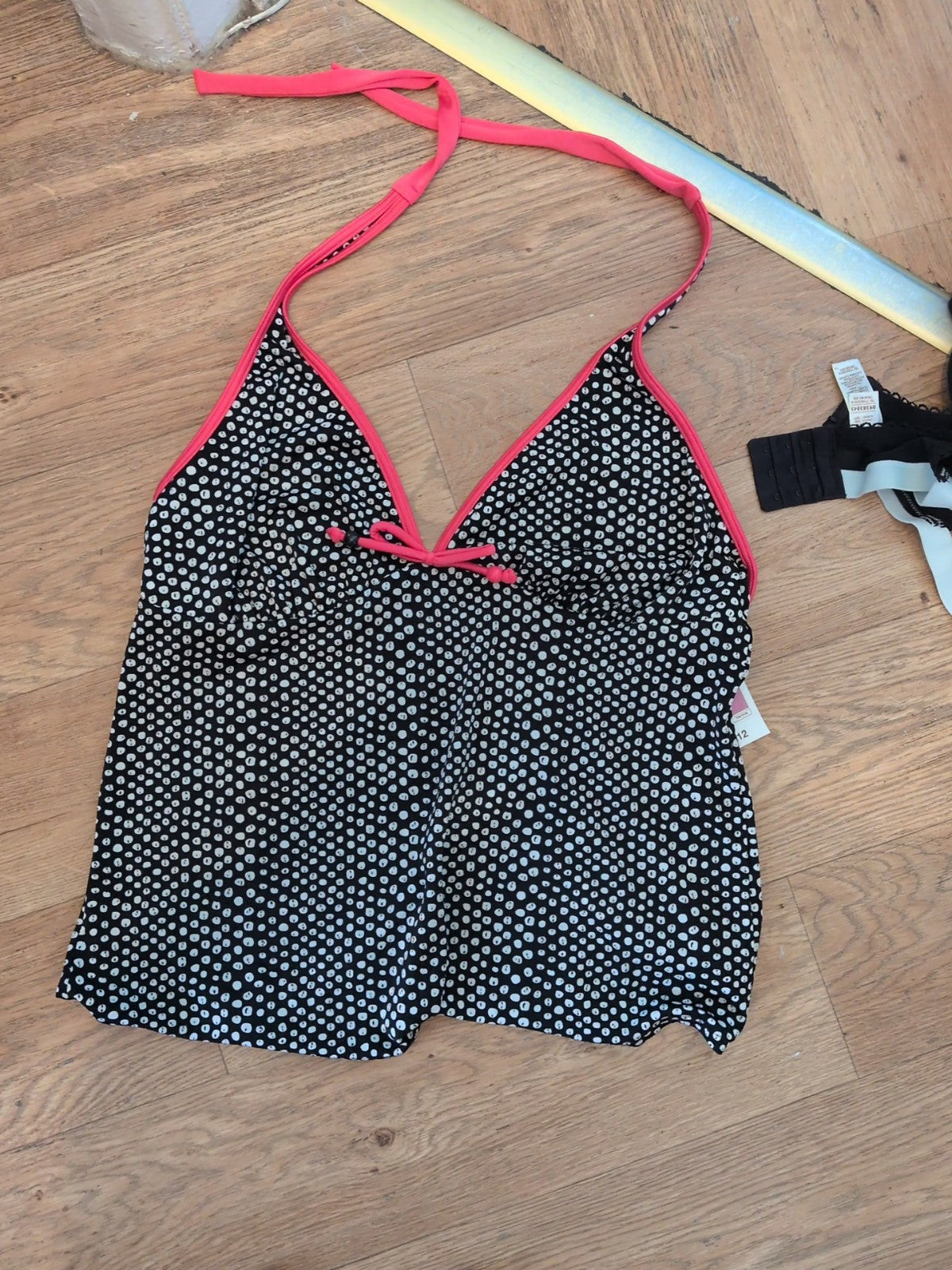 Brand New Marks And Spencer 22 Black White And Pink Swim Top