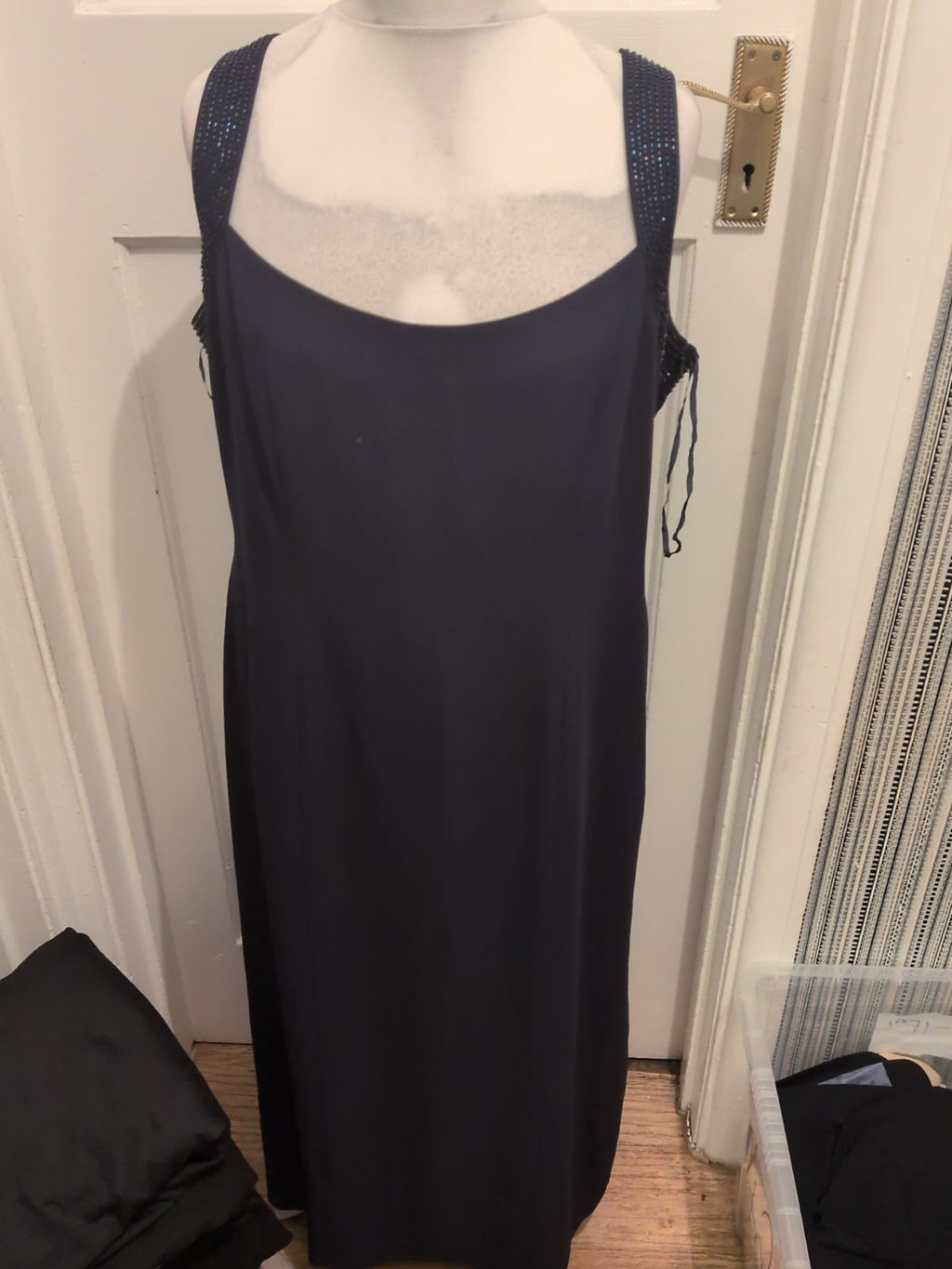 Ladies Windsmoor Size 18 Navy Lined Sleeveless Dress