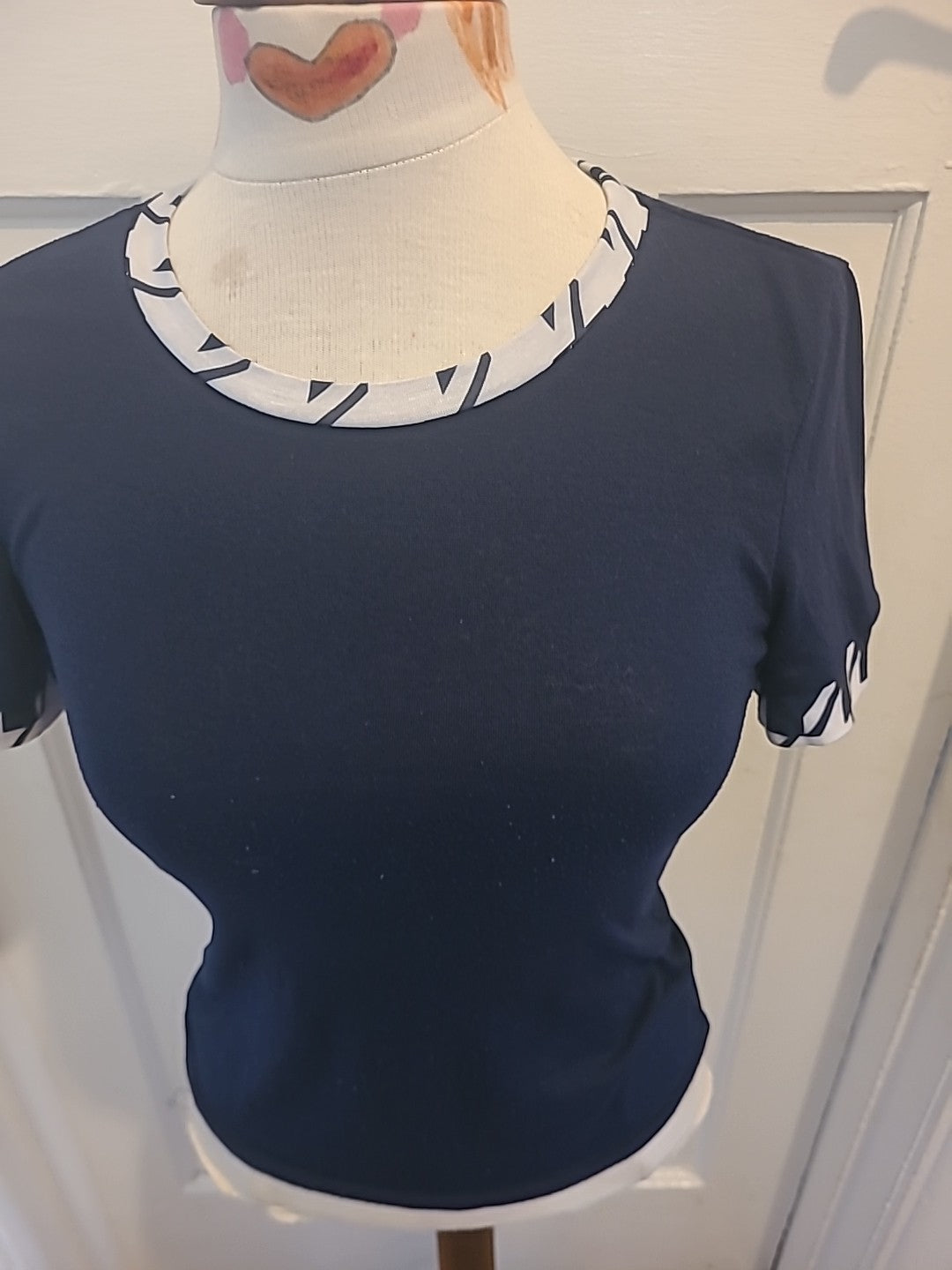Ladies Size Small Navy With White Short Sleeved Tshirt