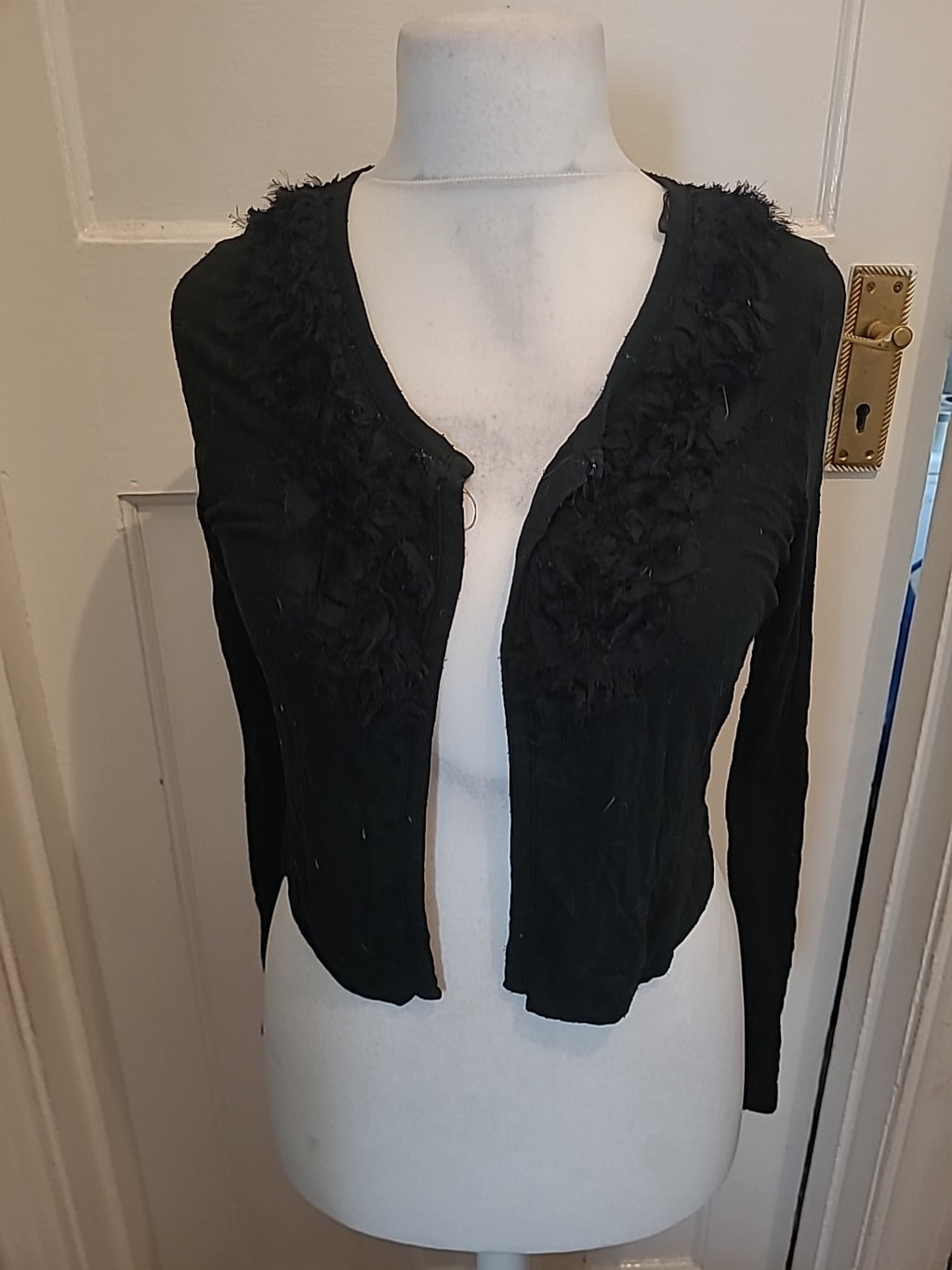 Ladies New Look Maternity Size Medium Black Long Sleeved Open Blouse