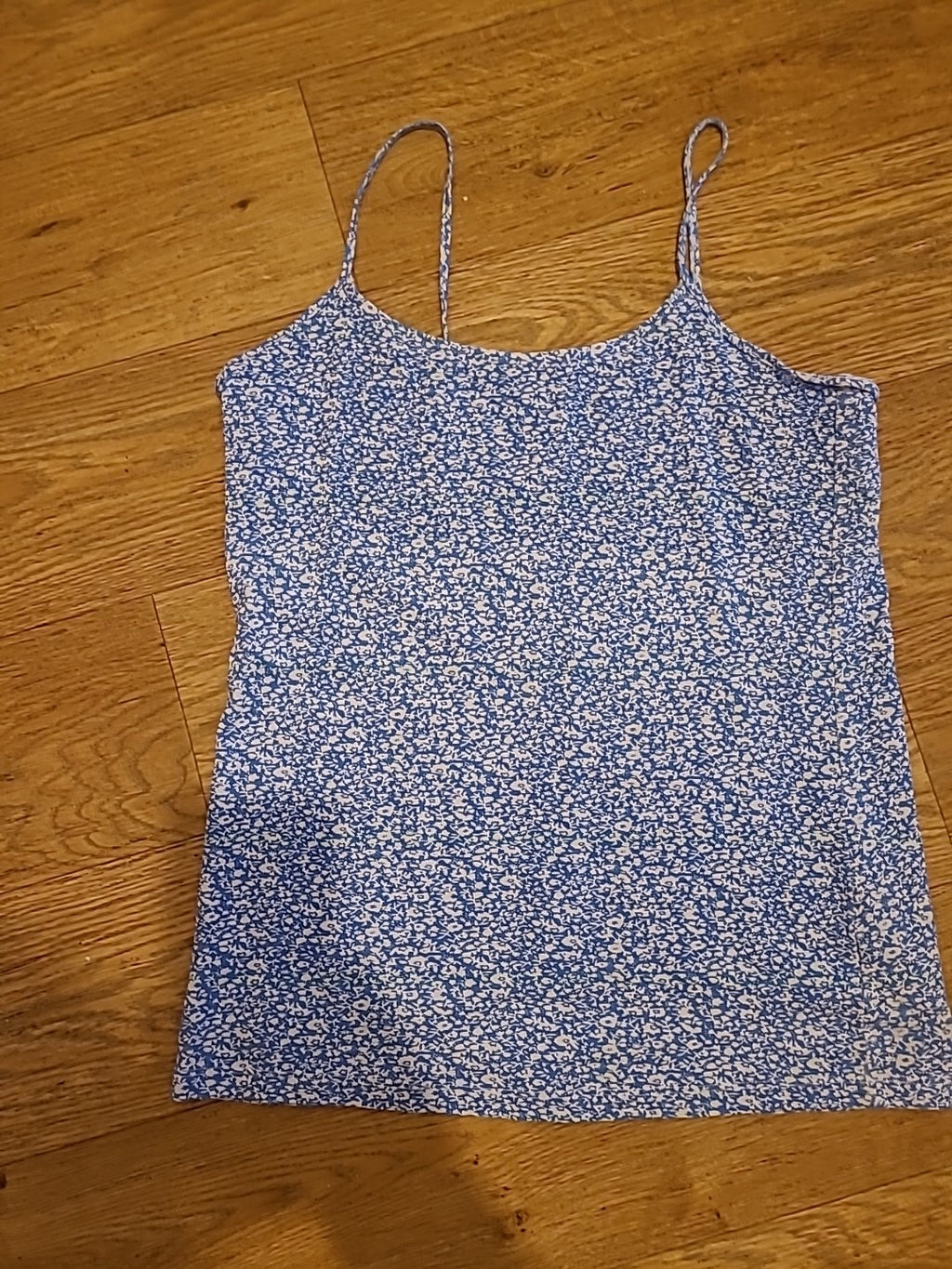 Ladies Basics By Peacocks Size 14 Blue/White Sleeveless Top