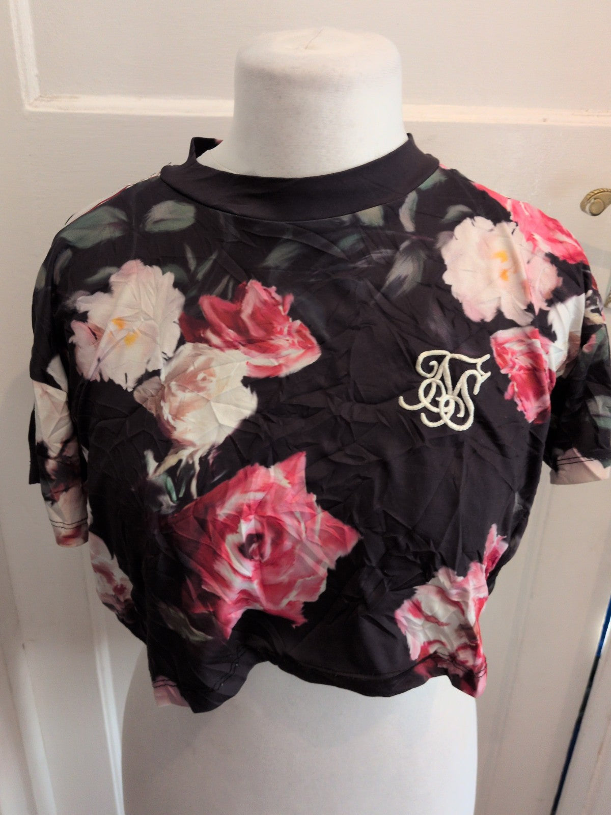 Siksilk Small Floral T-shirt Short Sleeve Ladies