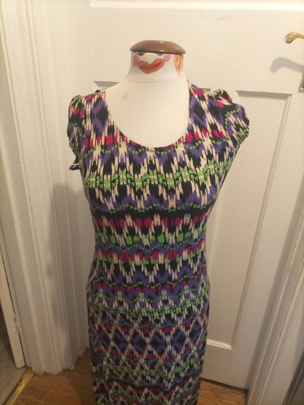 Ladies Wallis Size Small Multi Coloured Long Length Short Sleeved Dress