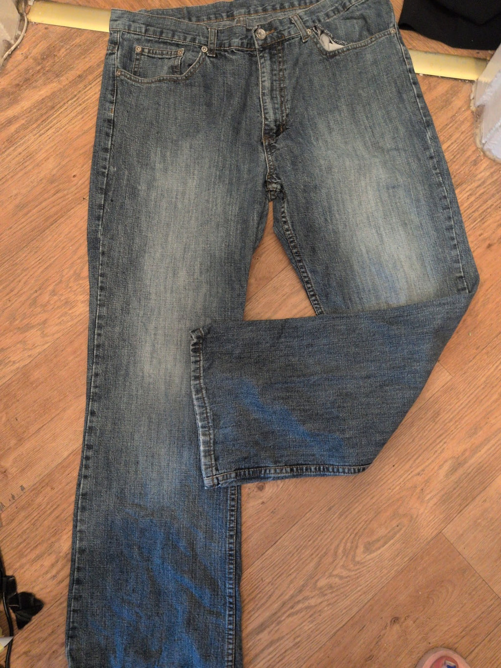 Burton 36s Bootcut Shorts