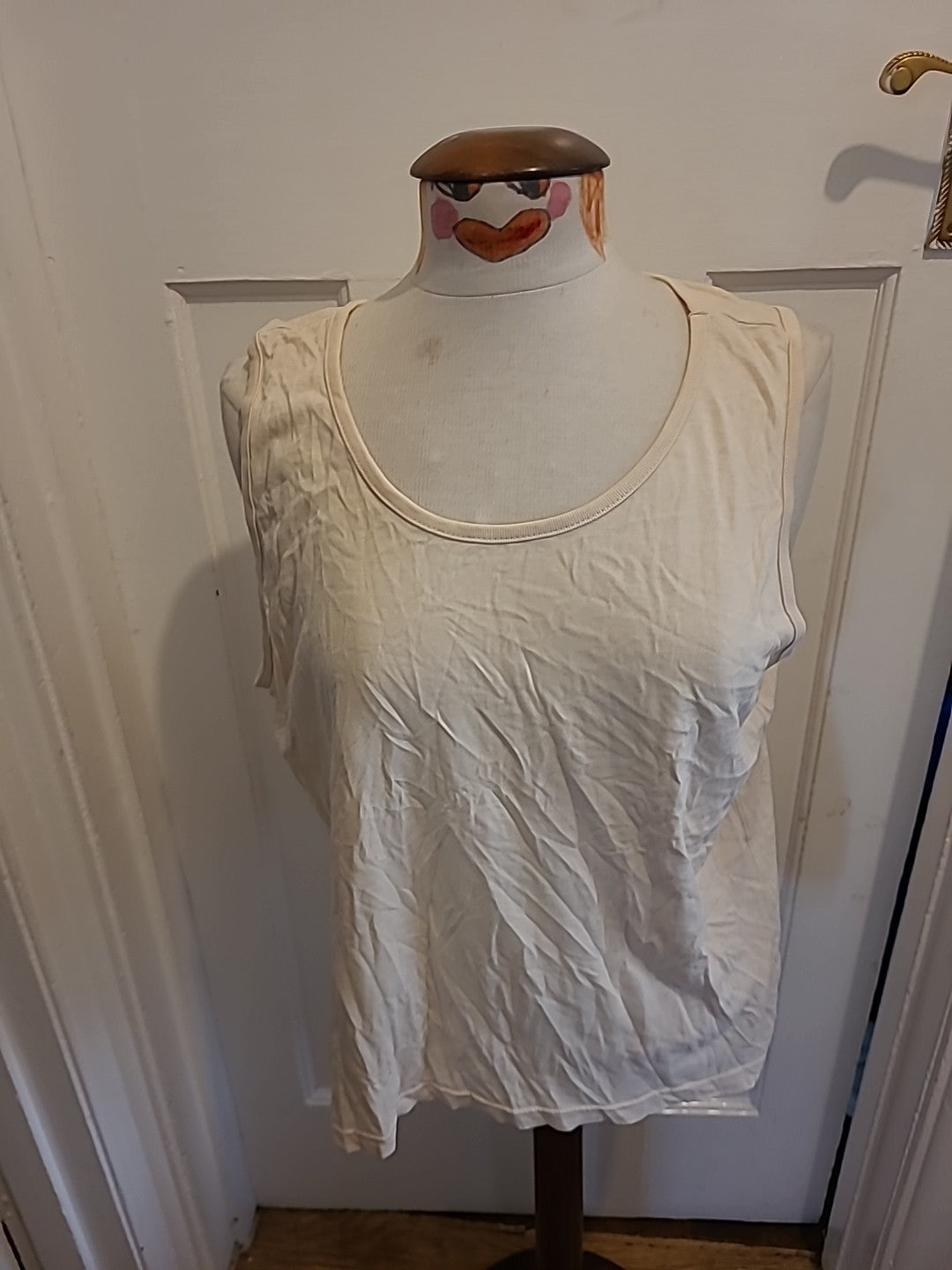 Ladies Size 20 Pale Beige Sleeveless Vest Top