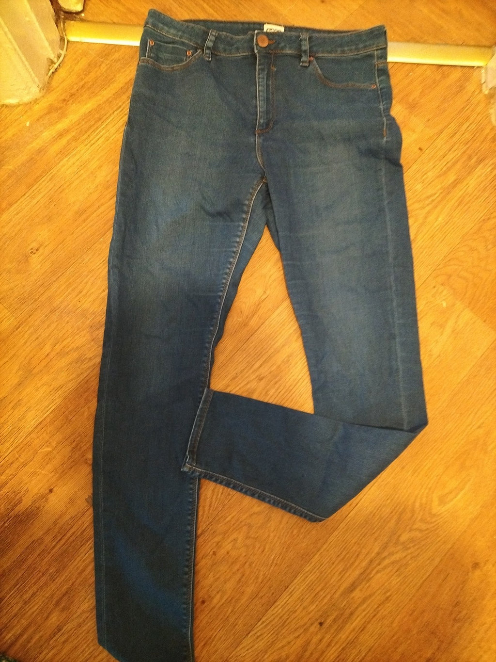 Ladies Asos Size 32x33 Denim Jeans Soft