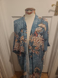 Boohoo Size 8-10 Blue Floral Very Long Cardigan