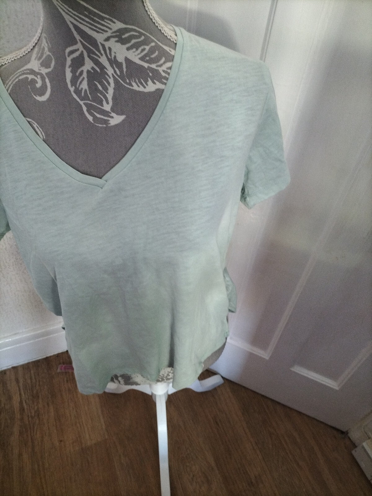 Ladies Basics Size 12 Pale Green Short Sleeved Blouse