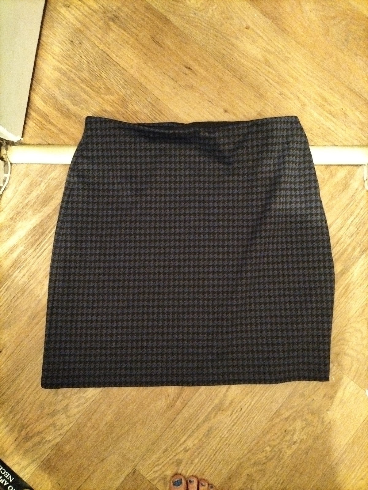 Ladies Marks And Spencers 16 Brown/Black/Blue Elasticated Pencil Skirt