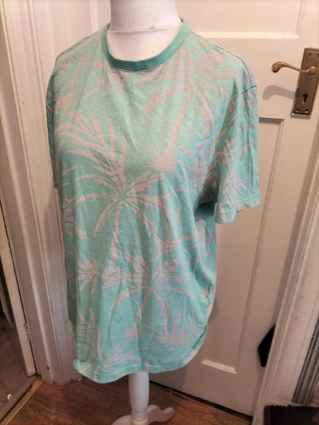 Primark XL Turquoise Grey Floral T-shirt Short Sleeved Bobbling