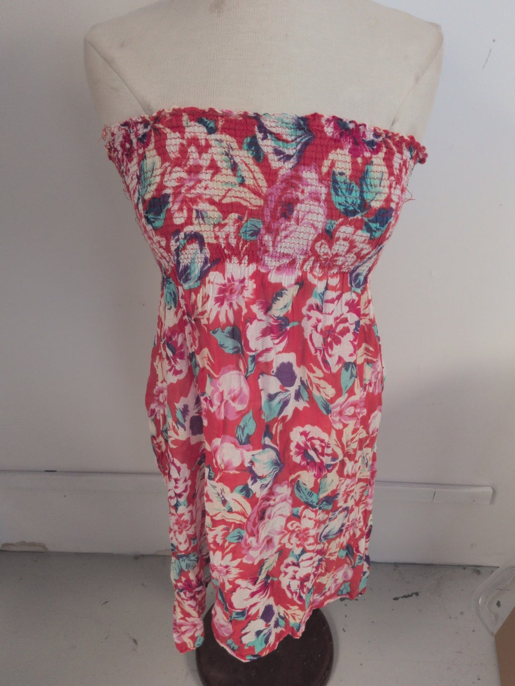 S/M Bubblehem Red Floral Sleeveless Strapless Dress
