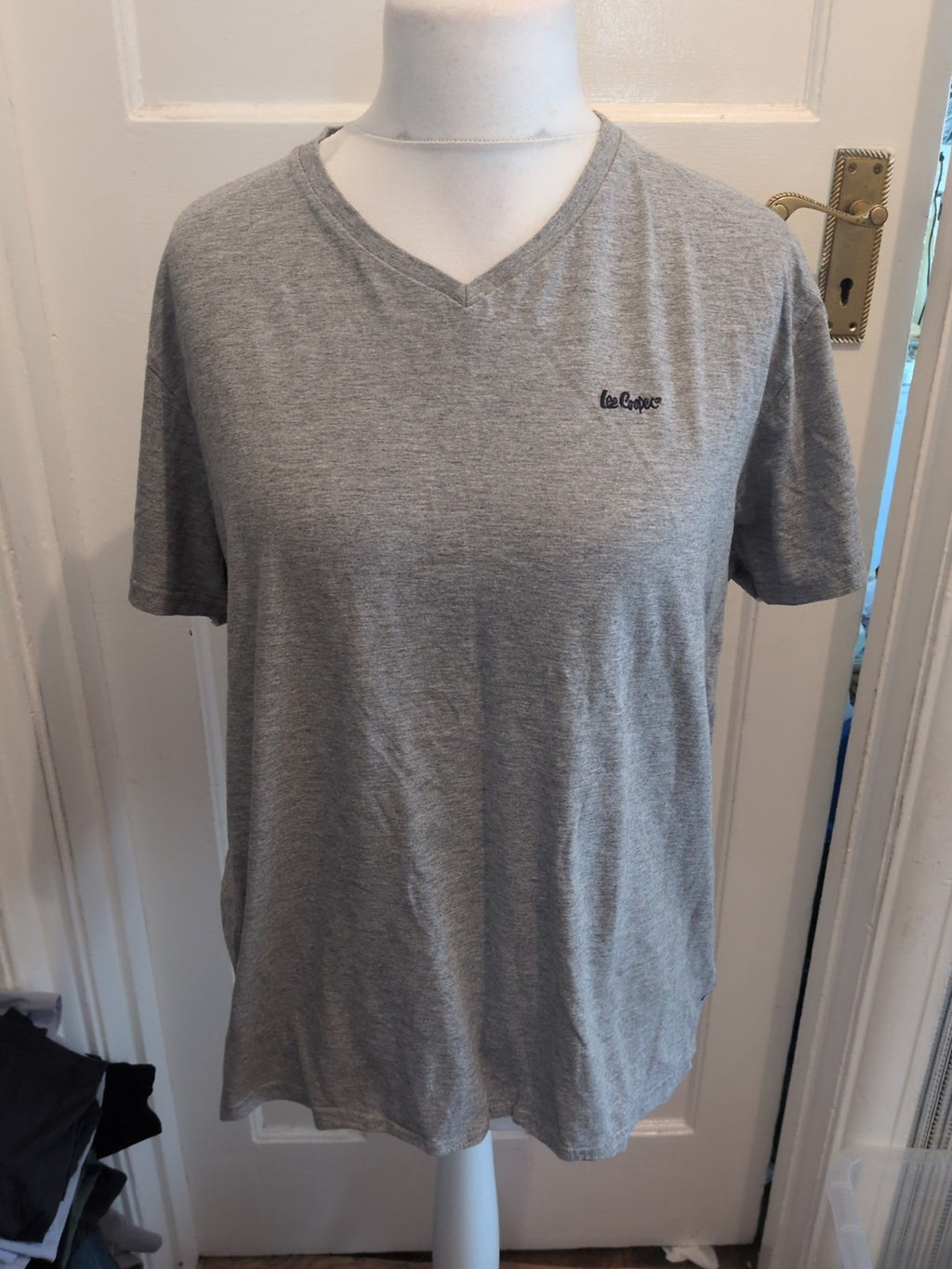 Lee Cooper XL Grey V Neck Short Sleeve T-shirt