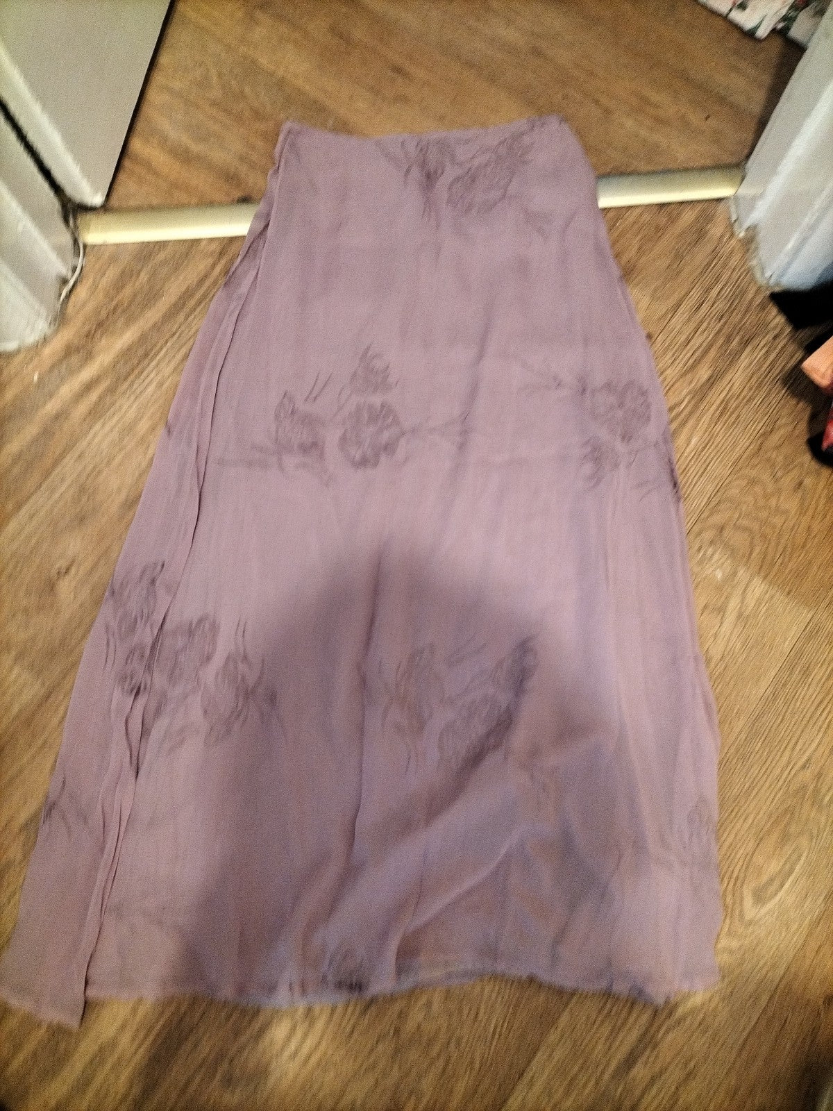 Ladies X-Cept Size Medium Purple Lined Floral Long Length Skirt