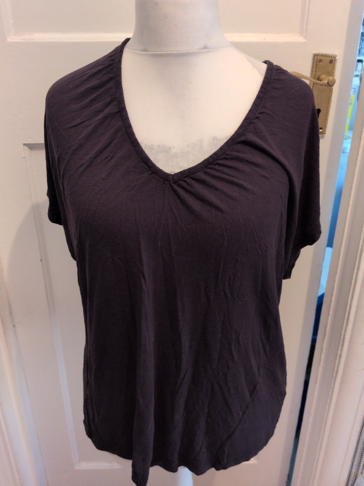 JD Williams 22 Black V Neck Short Sleeve T-shirt