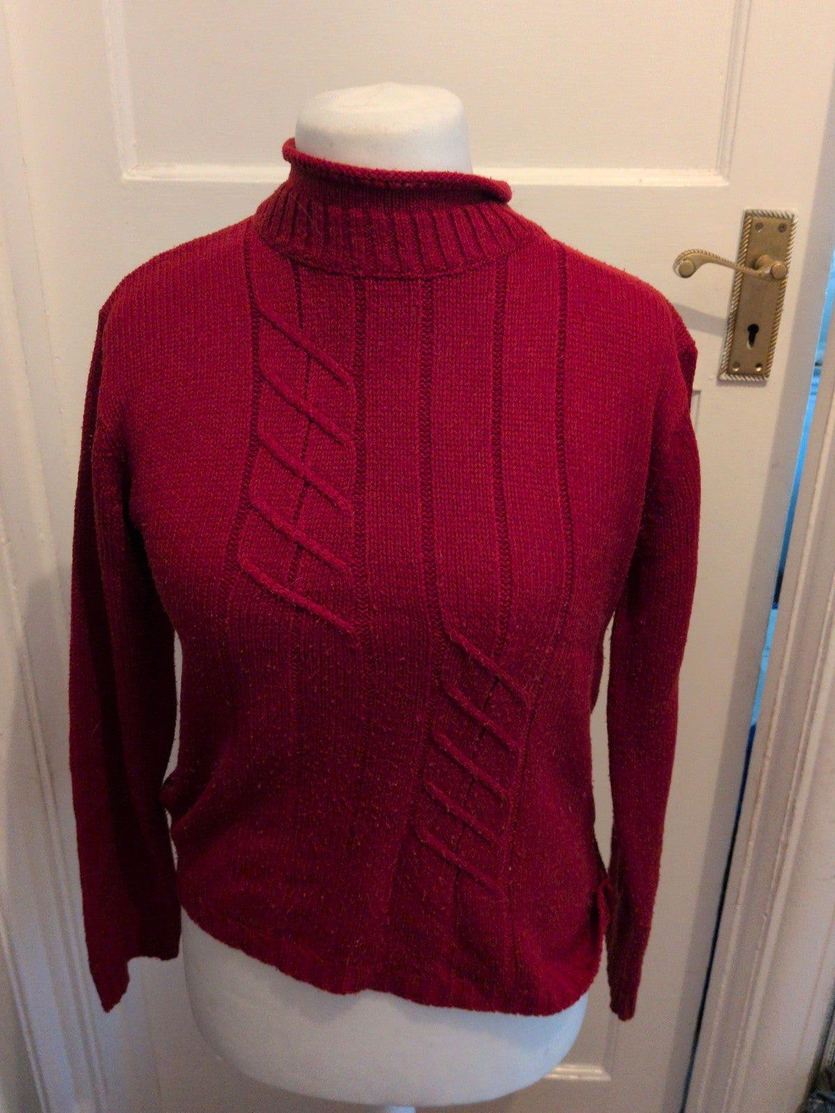 M/L Acrylic Red Jumper Long Sleeve