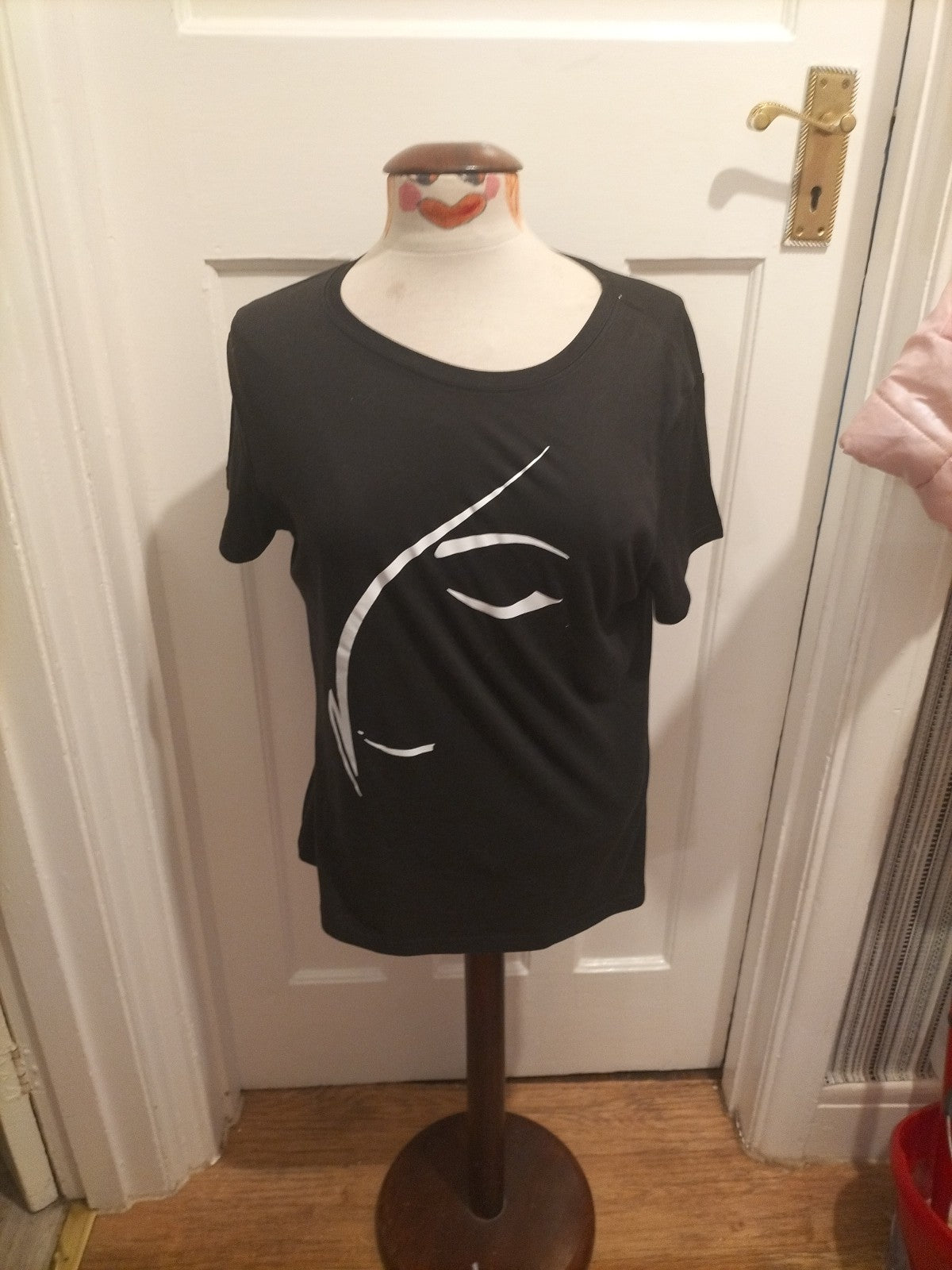 Ladies Shein Size Large Black Polyester Printed Tshirt