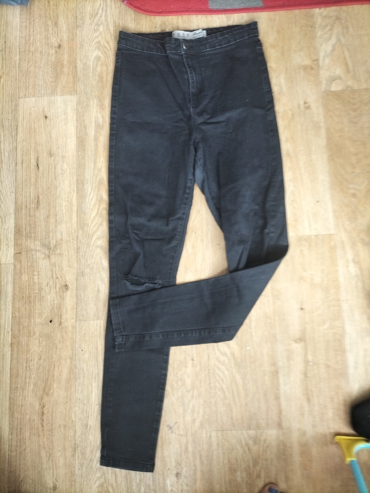 Ladies Denim&Co Size 14 Black Slim Jeans
