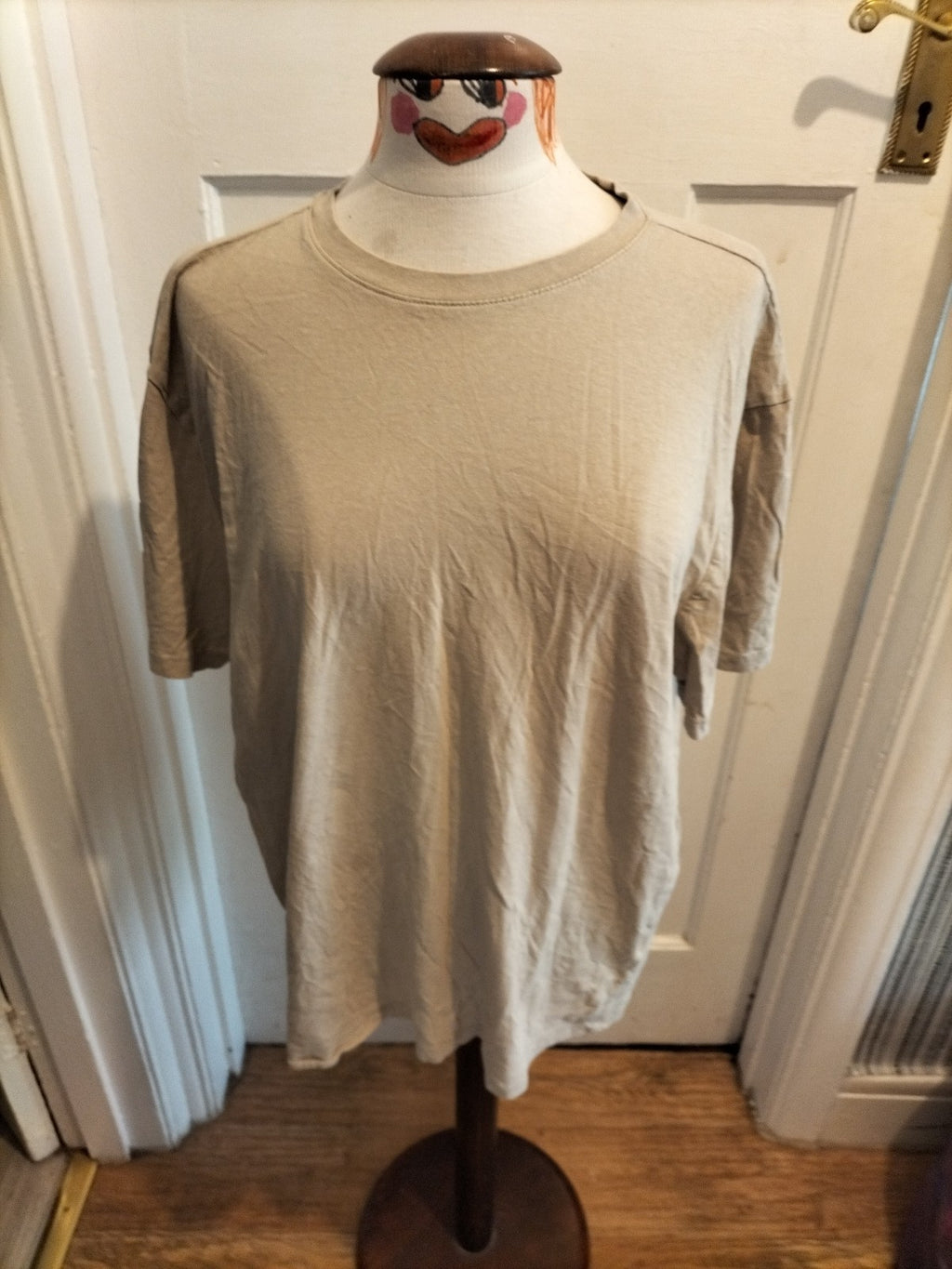 Mens Primark Size 2XL Beige Short Sleeved Tshirt