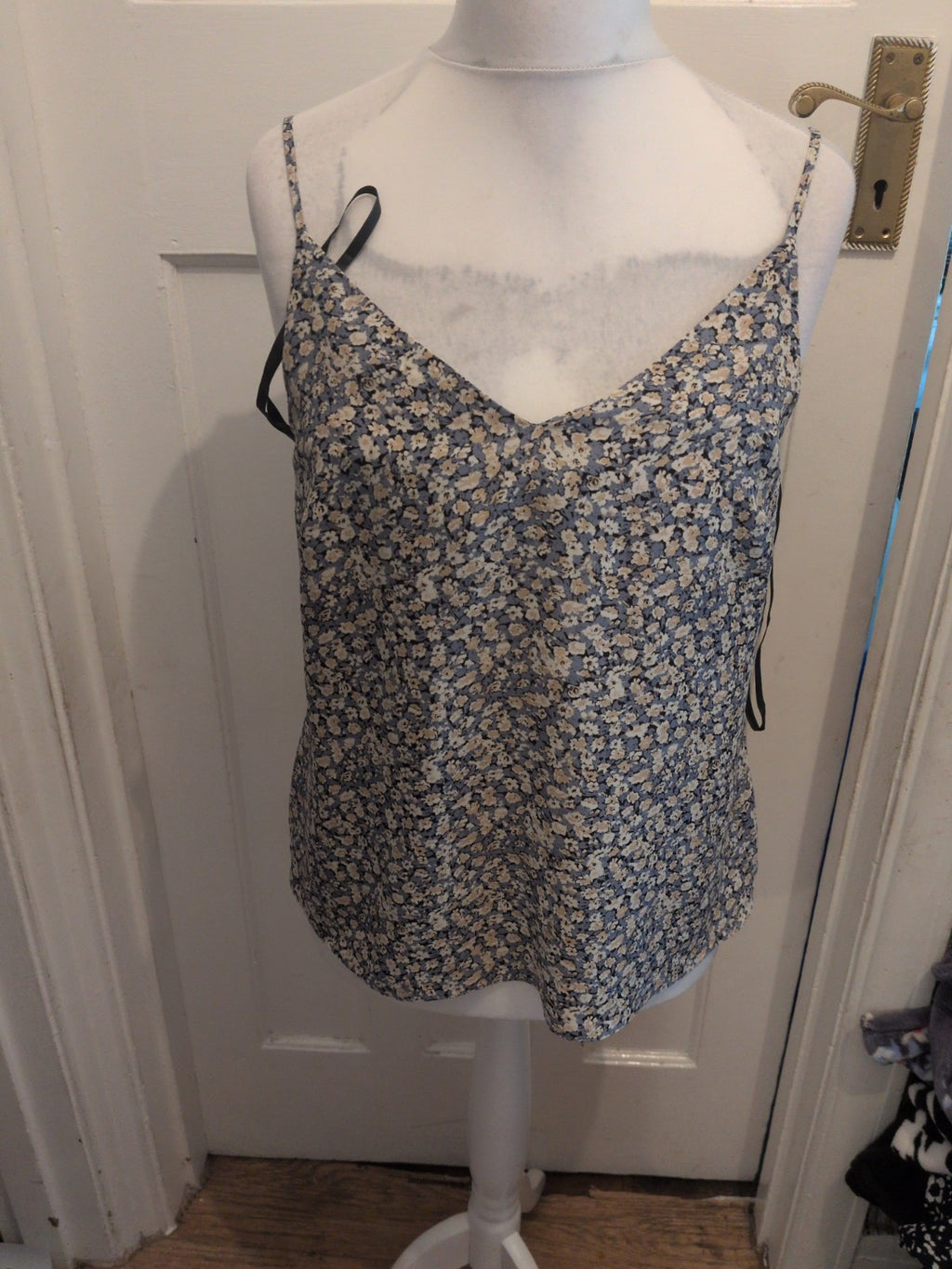 Primark 12 Blue Flower V Neck Sleeveless Blouse