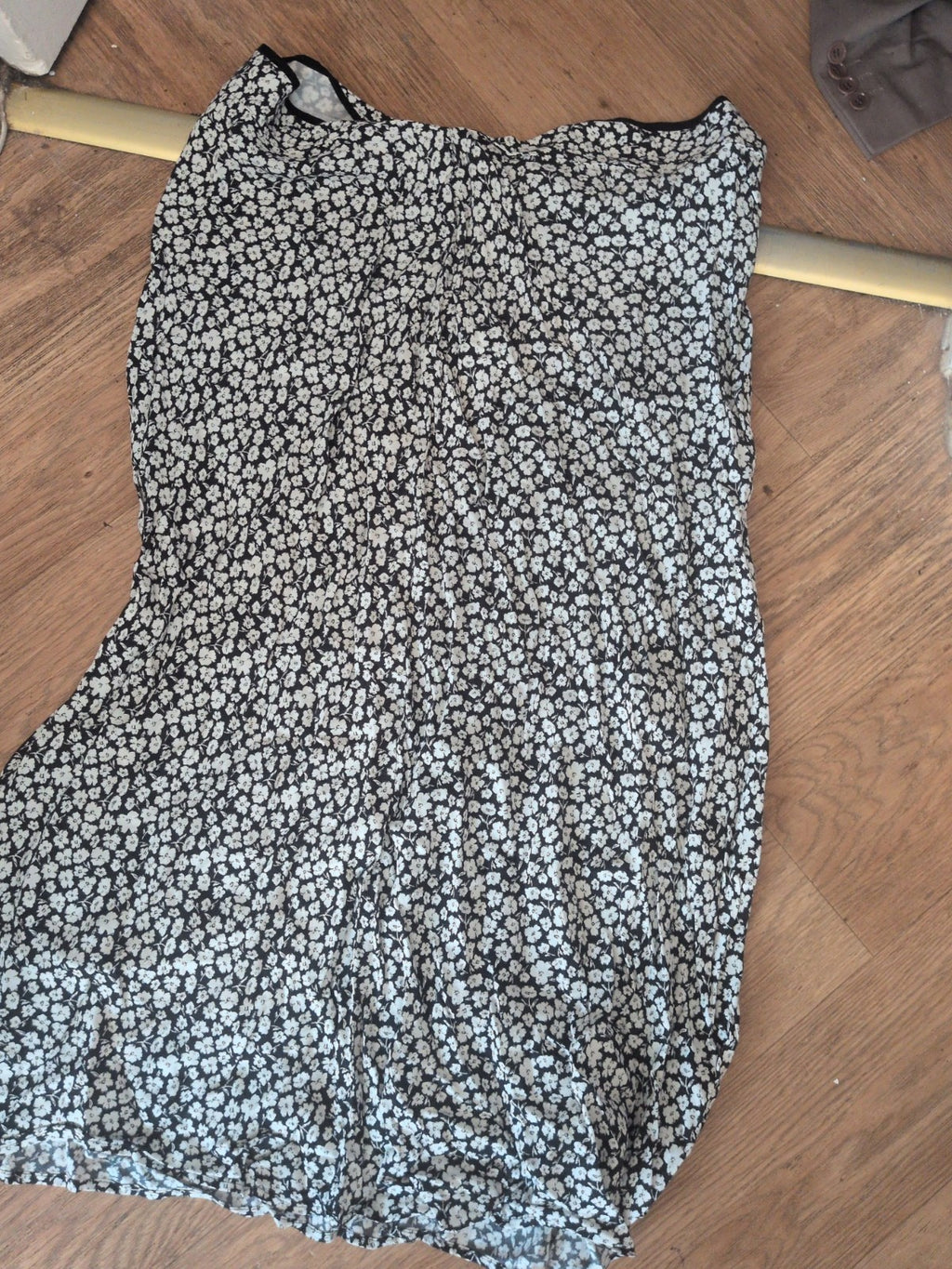 M&S 16 Reg Black White Floral Long Length Skirt