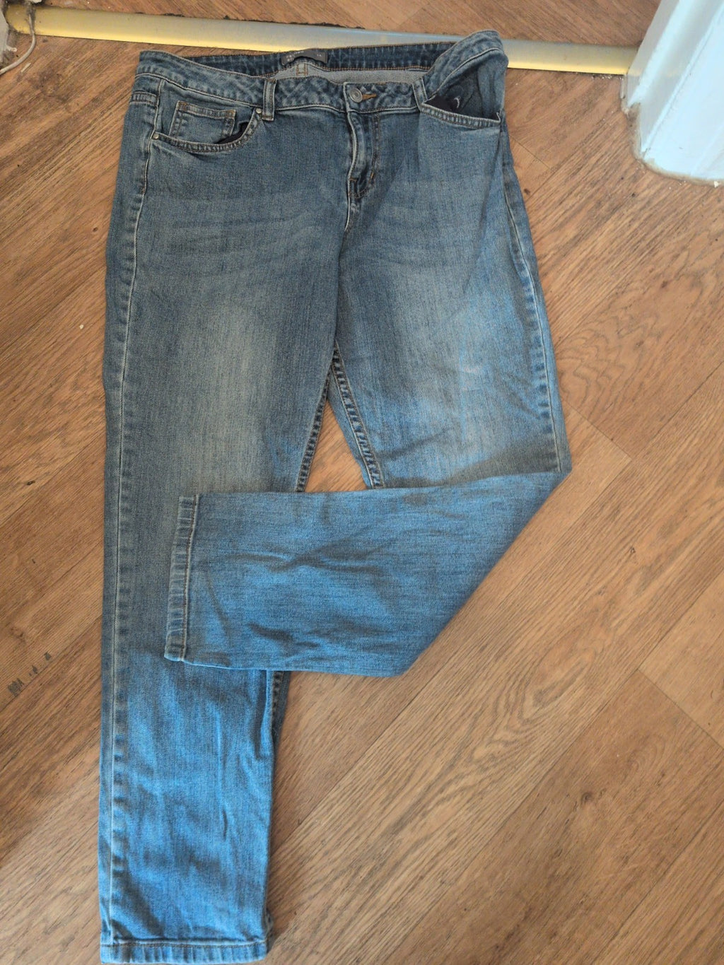 Ladies Nutmeg Size 14 Relaxed Slim Denim Jeans