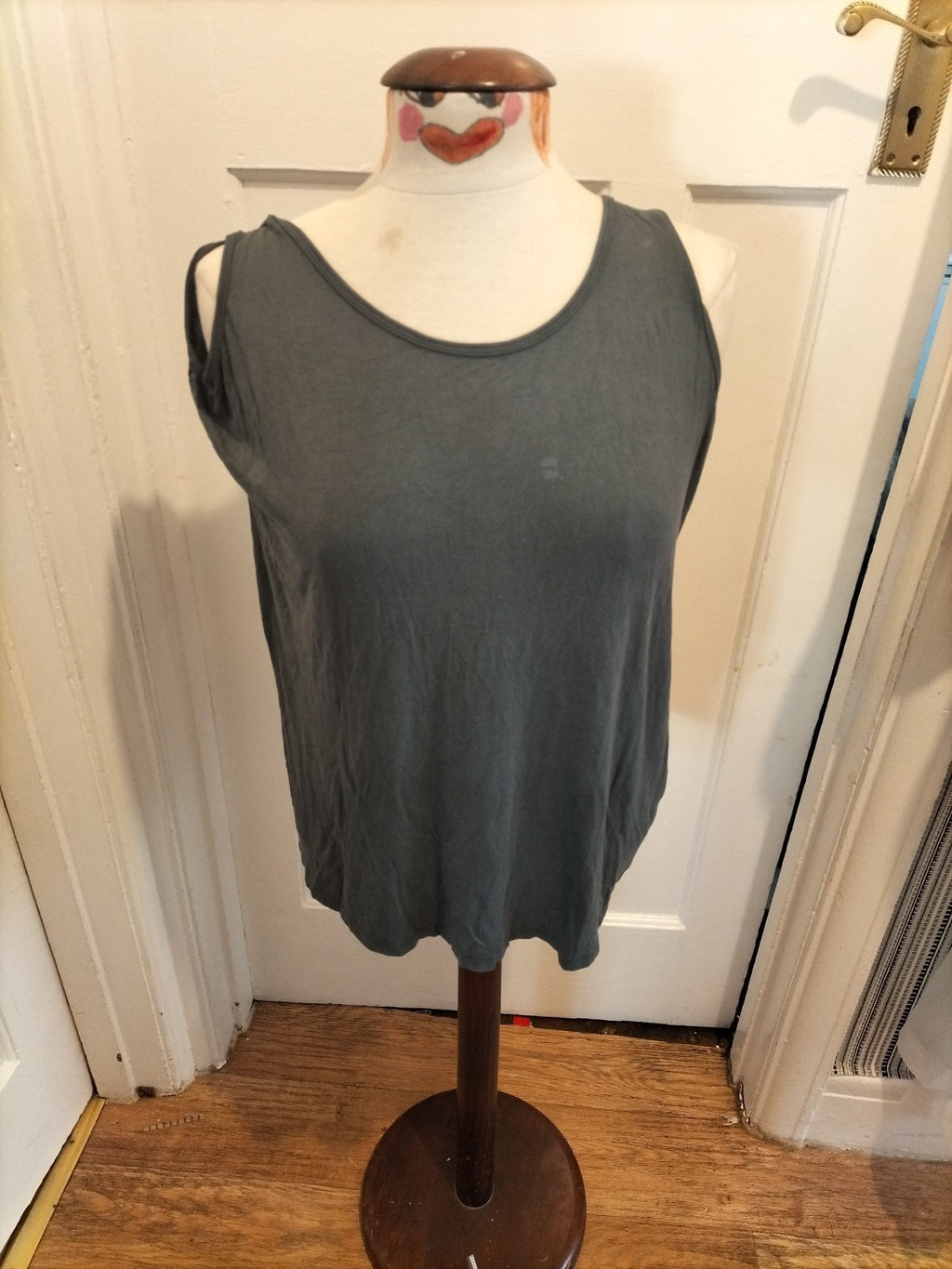 Ladies New Look Size 14 Grey Strappy Back Detail Top